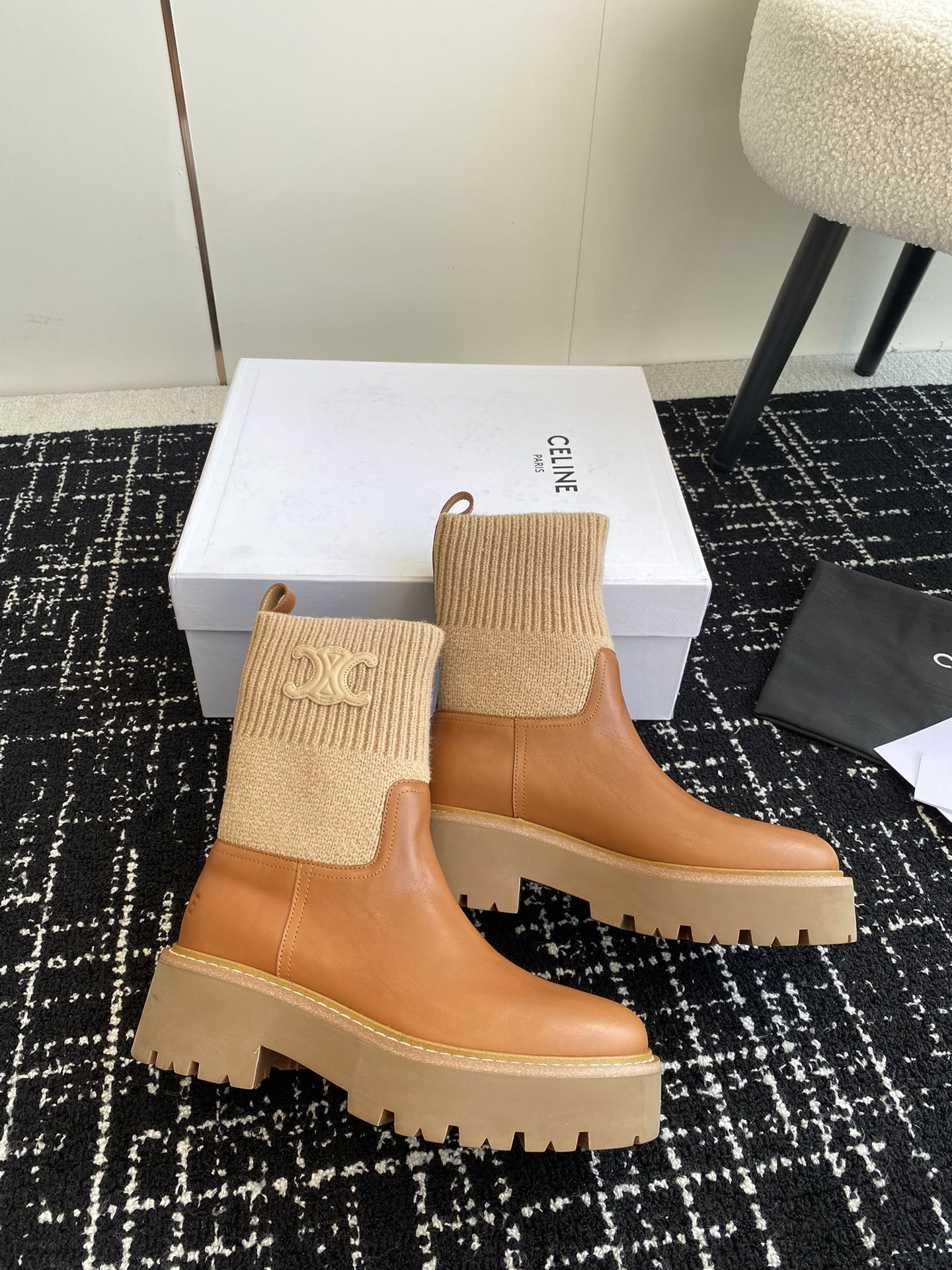 UA Ce**e Boot