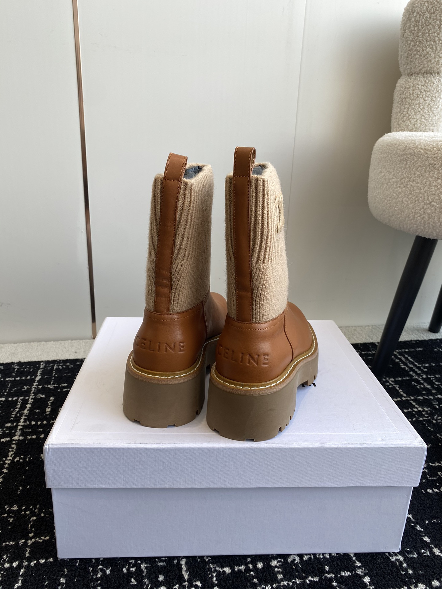 UA Ce**e Boot