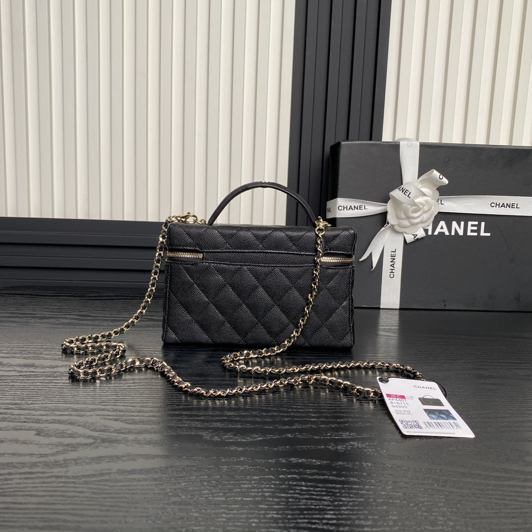 Ch*el LONG VANITY WITH CHAIN 17×19.5×5cm