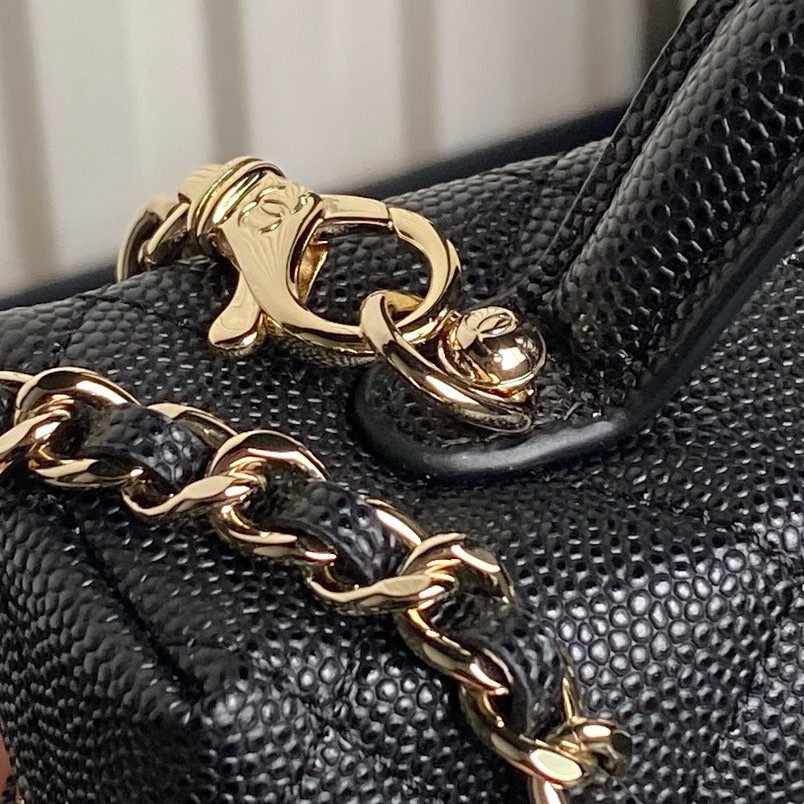 Ch*el LONG VANITY WITH CHAIN 17×19.5×5cm