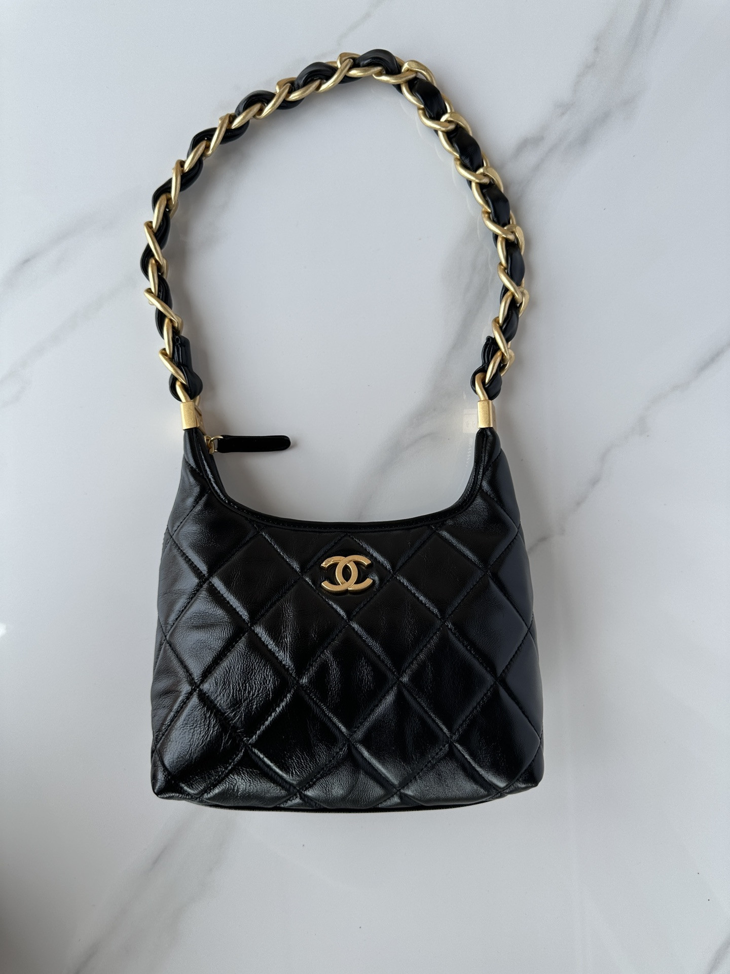 Ch*el Hobo Handbag 22×22×9cm