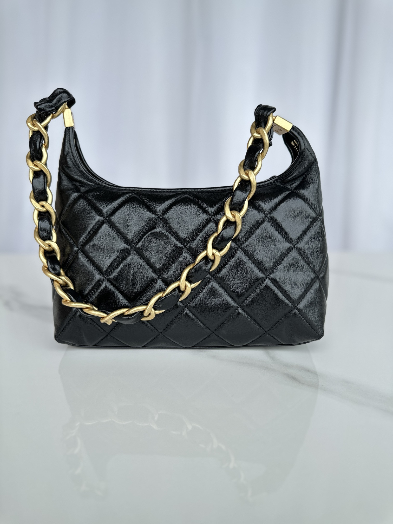 Ch*el Hobo Handbag 30×35×9cm