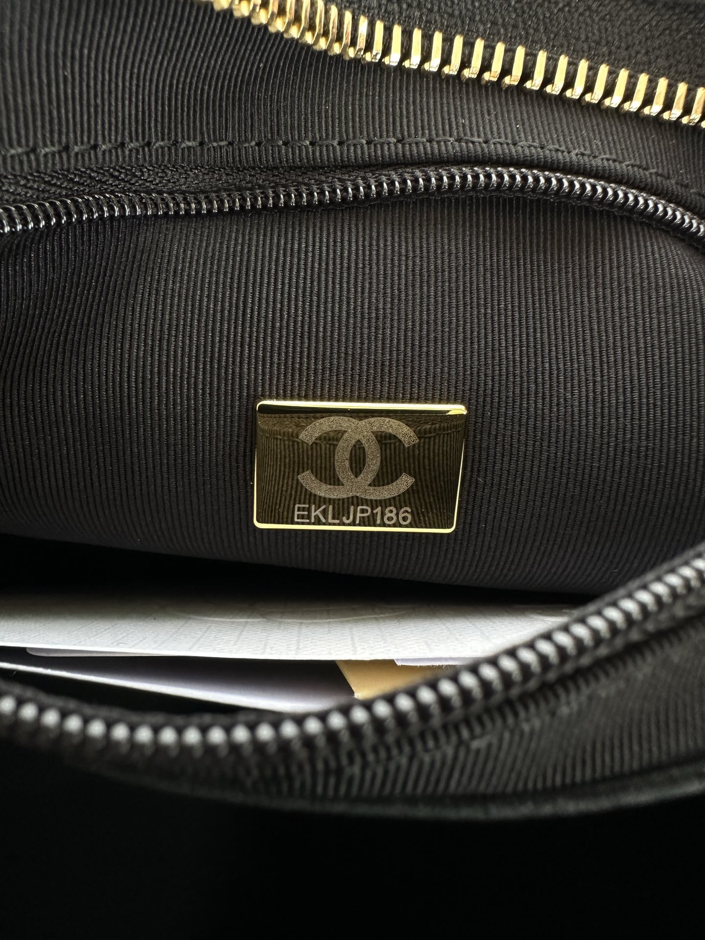Ch*el Hobo Handbag 30×35×9cm