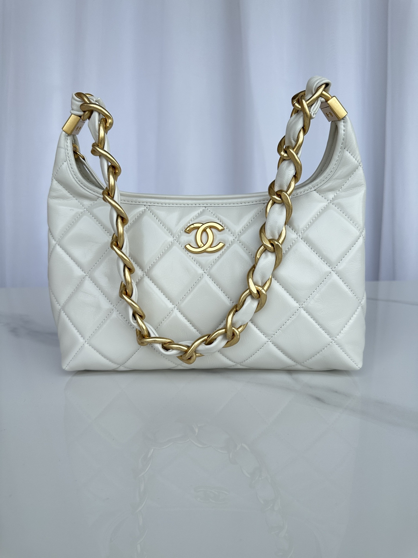 Ch*el Hobo Handbag 30×35×9cm