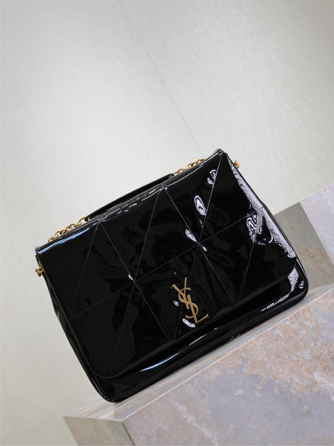 Y*L large jamie 4.3 in patent effect fabric