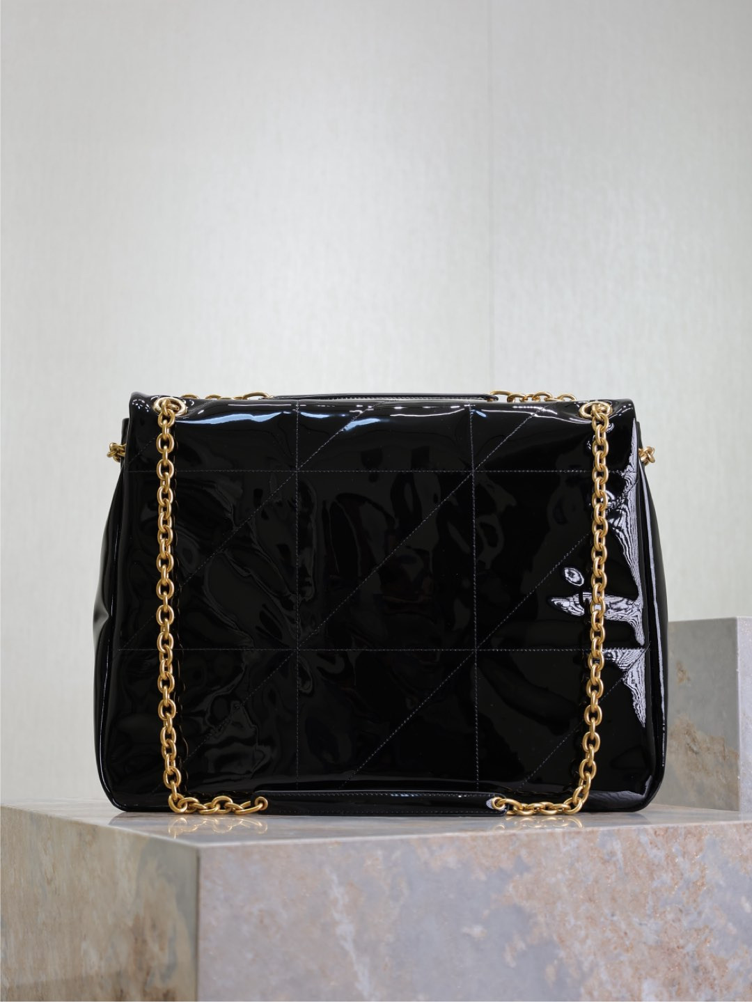 Y*L large jamie 4.3 in patent effect fabric
