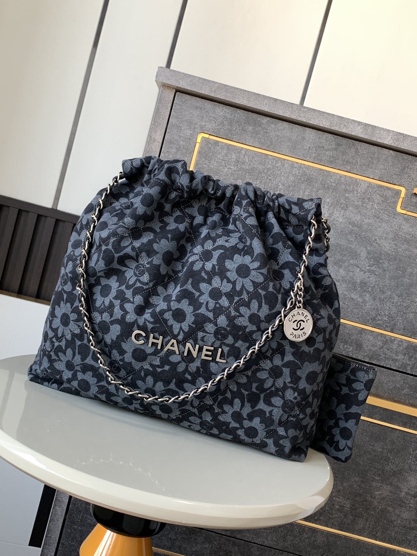 Ch*el 22 HANDBAG 39×42×8cm