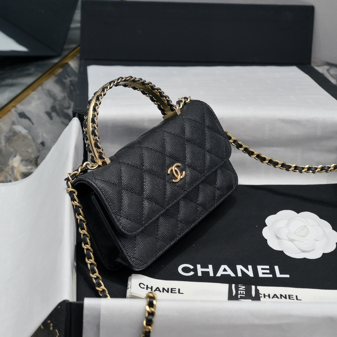 Ch*el woc CLASSIC WALLET ON CHAIN 17cm