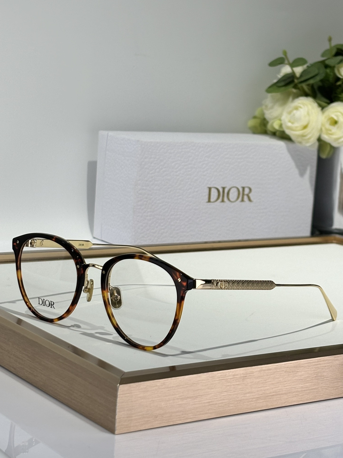 D*0r Glasses Mini CD A6L 51-20-145