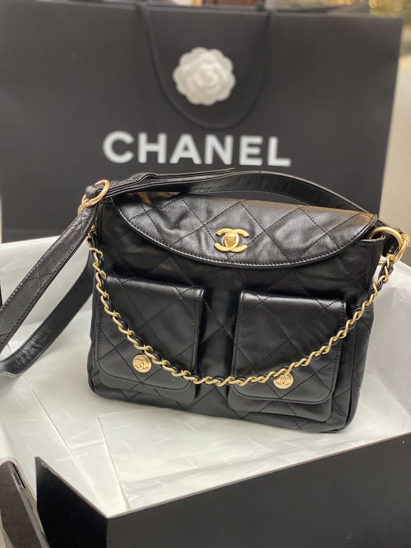Ch*el Hobo Handbag 21x27x4.5cm