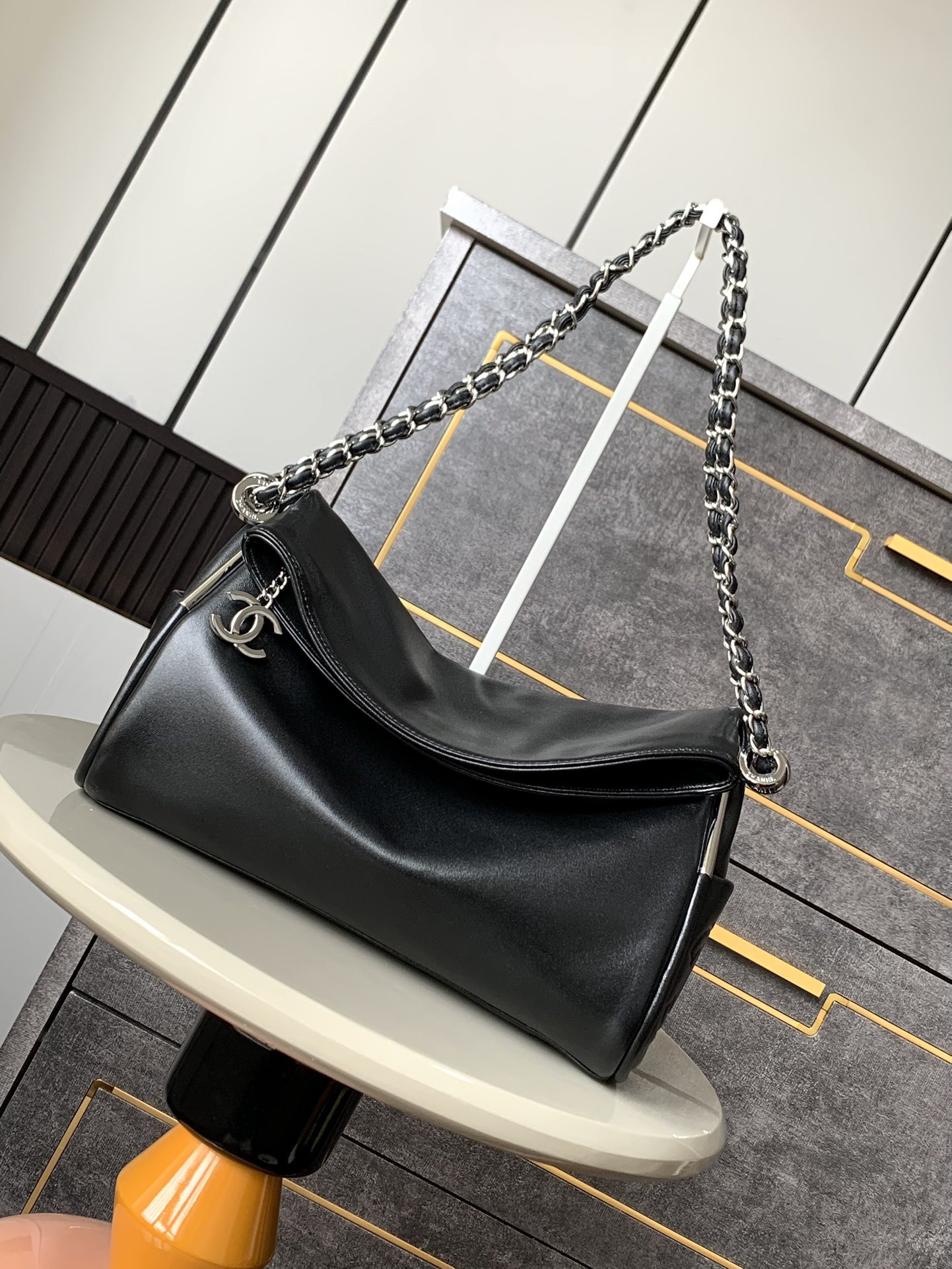 Ch*el OHANEL hobo bag 30x20x12cm