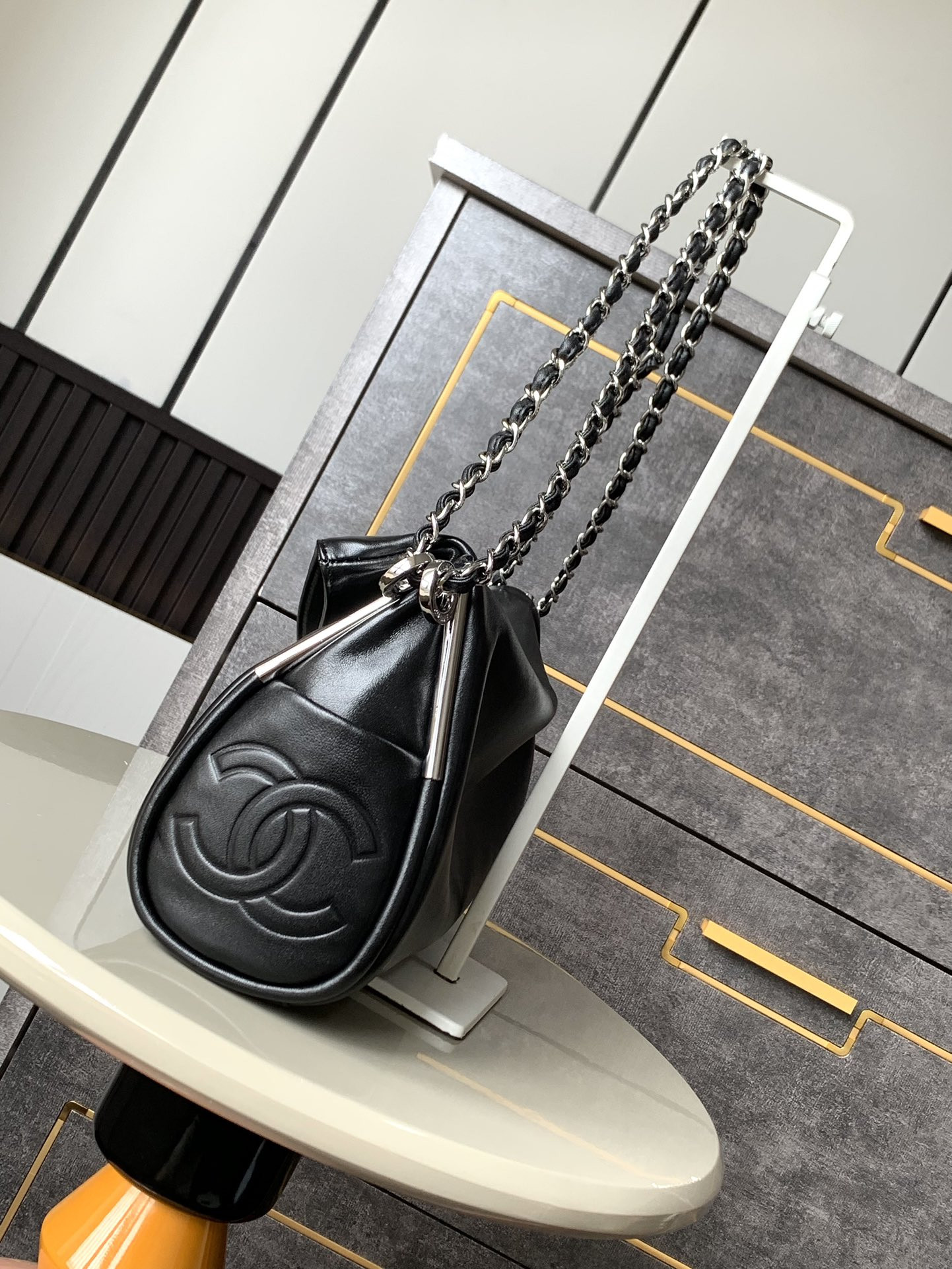 Ch*el OHANEL hobo bag 30x20x12cm