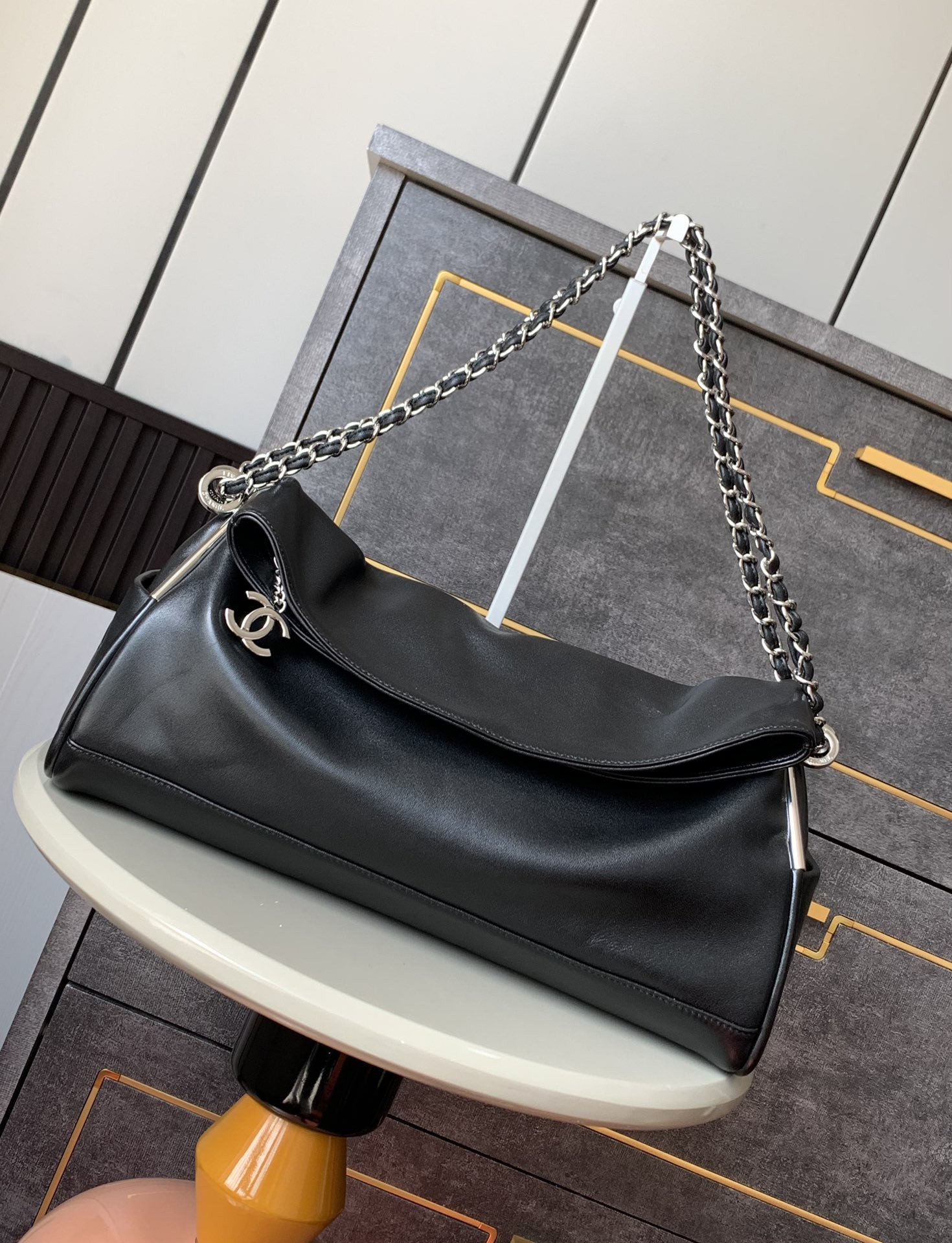Ch*el OHANEL hobo bag 40x30x15cm