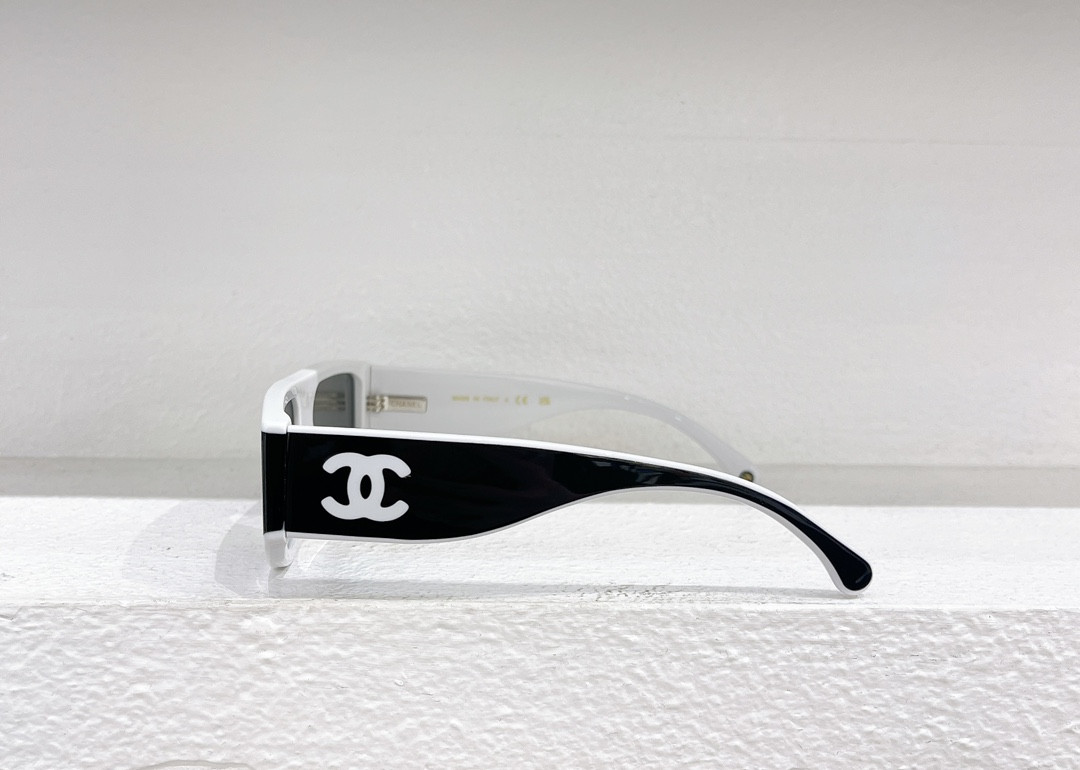Ch*el Glasses EL6056