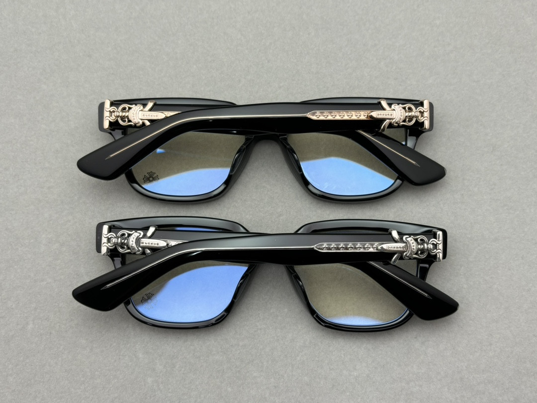Ch**me He**ts glasses bk 54-19-152