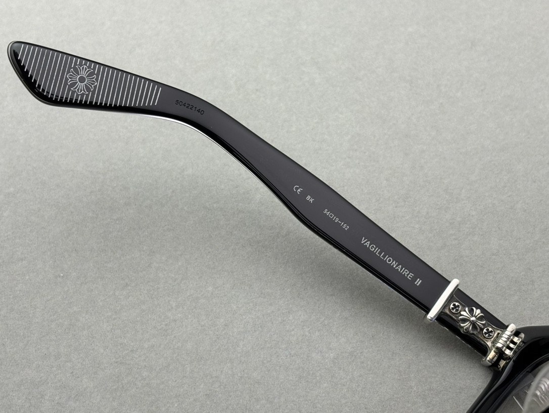 Ch**me He**ts glasses bk 54-19-152