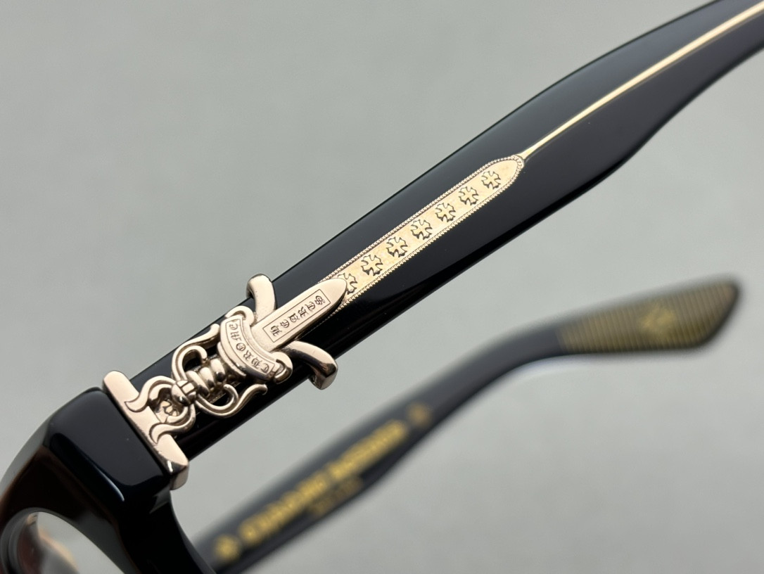 Ch**me He**ts glasses bk 54-19-152