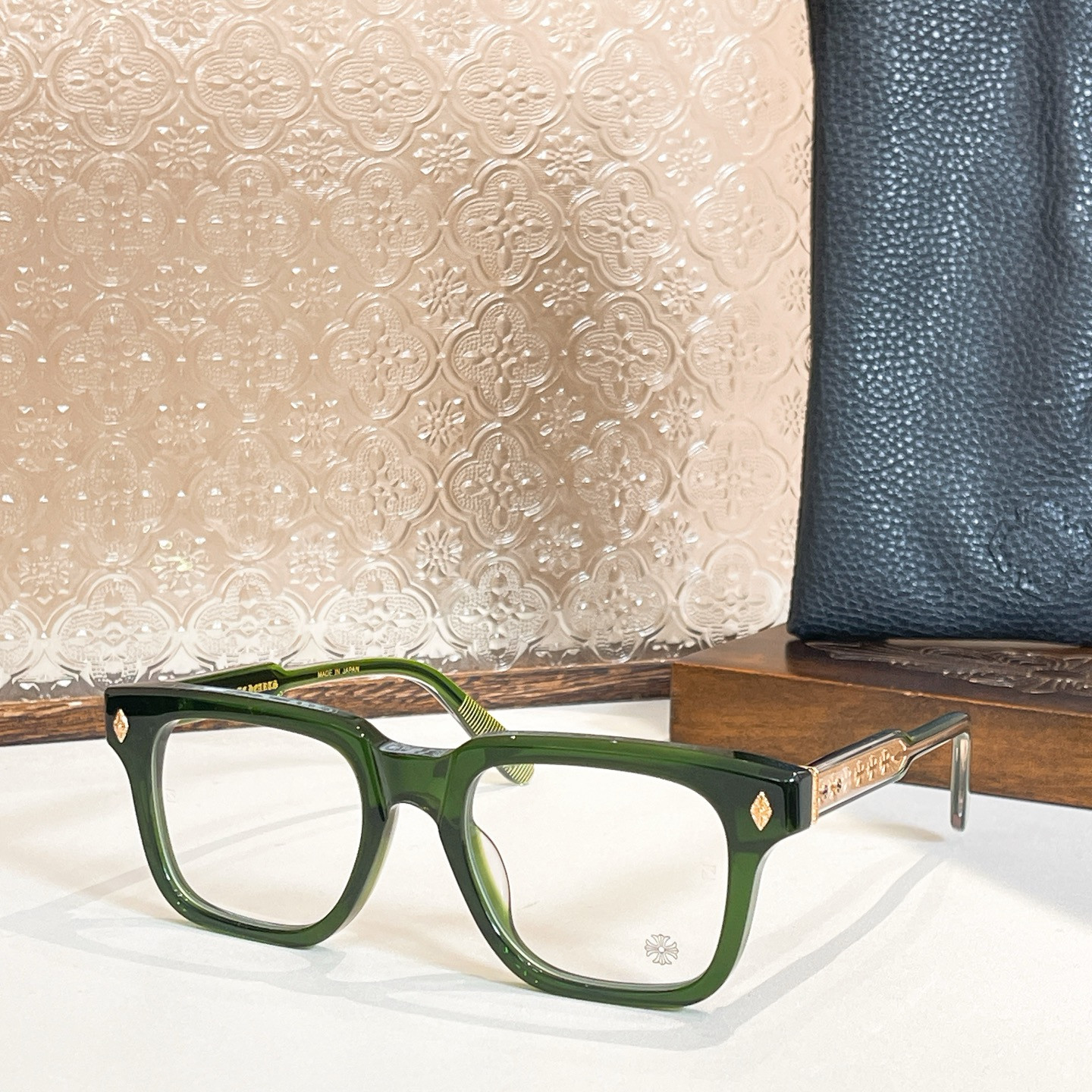 Ch**me He**ts glasses ambidixtrous 52-19-150