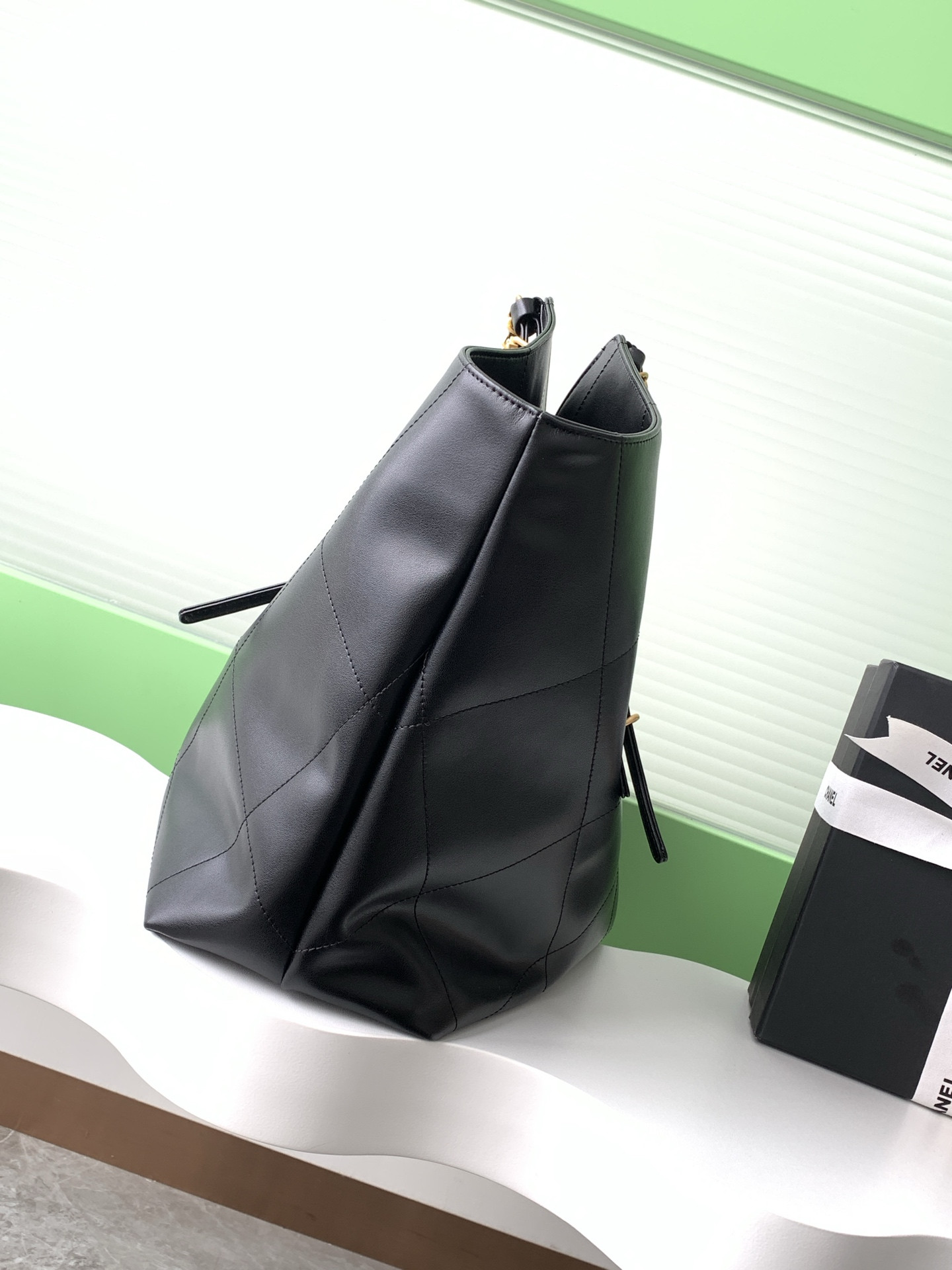 Ch*el Maxi Shopping Bag AS5463 36 x 59 x 13cm