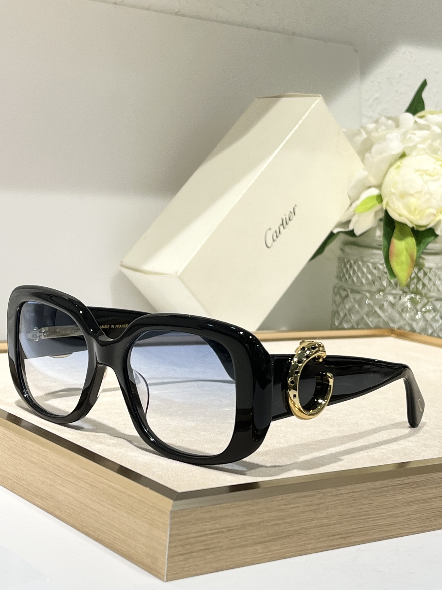 Ca*t*er Glasses ESW00688 51-21-145