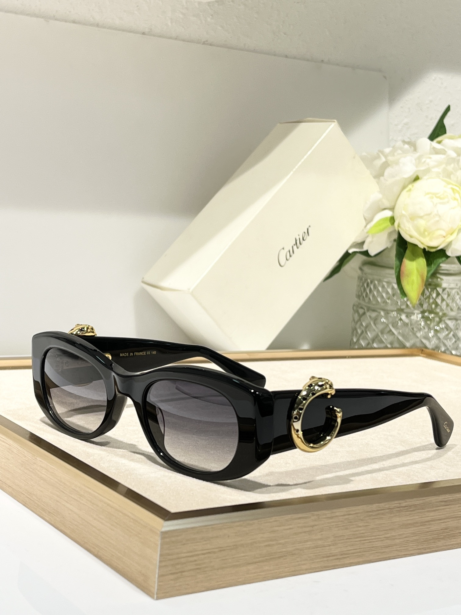 Ca*t*er Glasses Narrow frame 51-21-145
