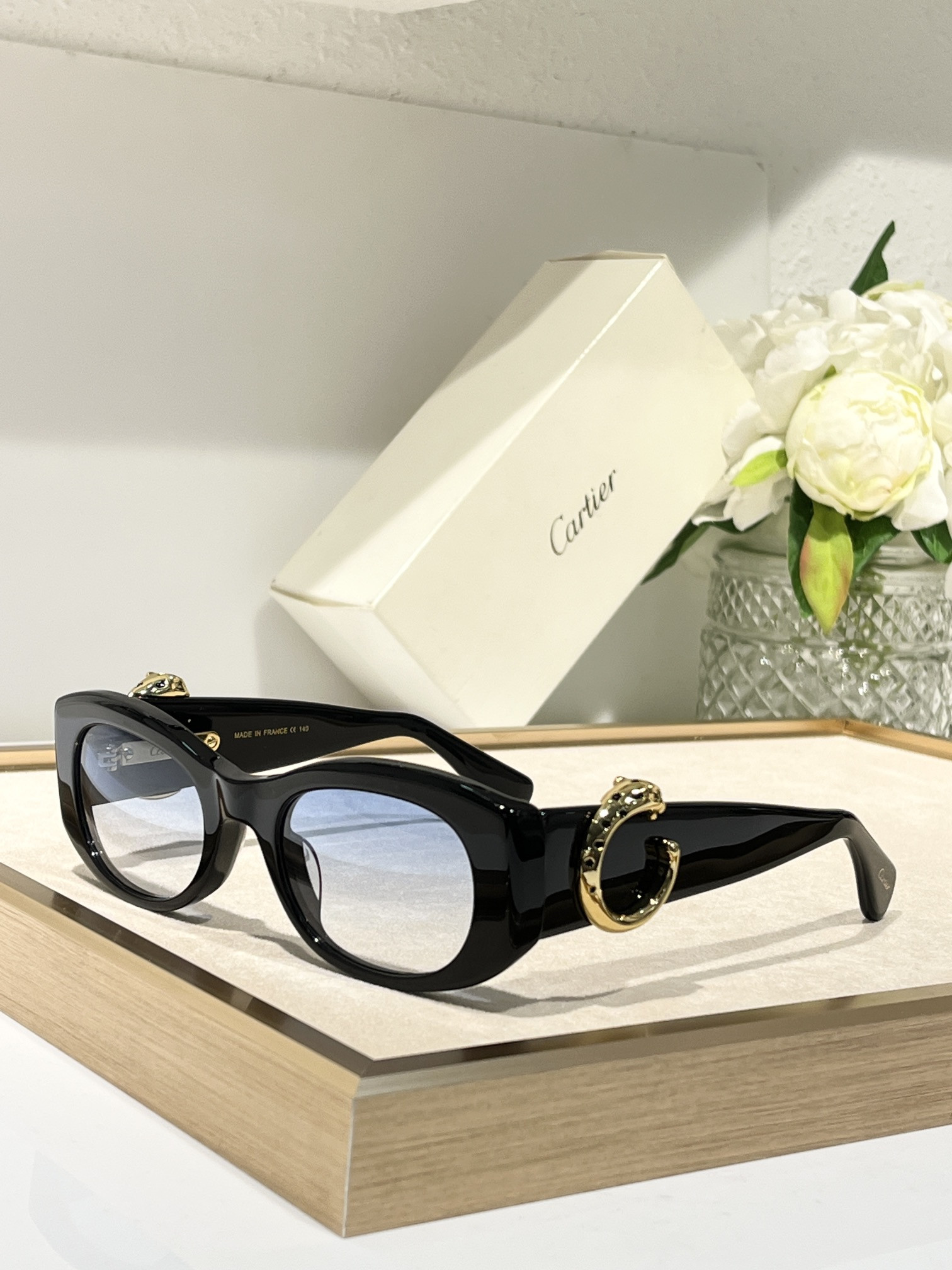 Ca*t*er Glasses Narrow frame 51-21-145