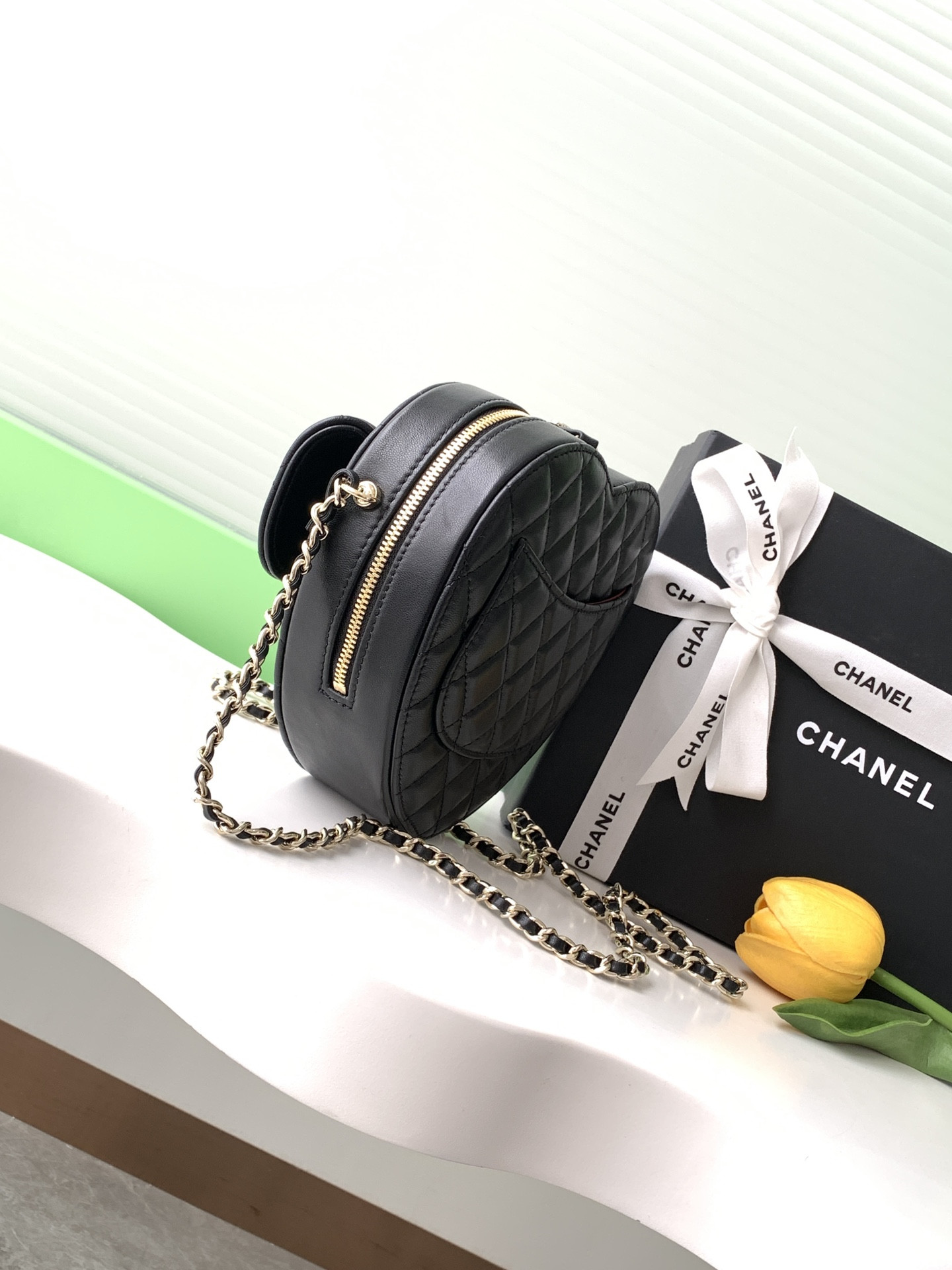 Ch*el 22cc Love Bag AS3191 18x16.5x6.5cm