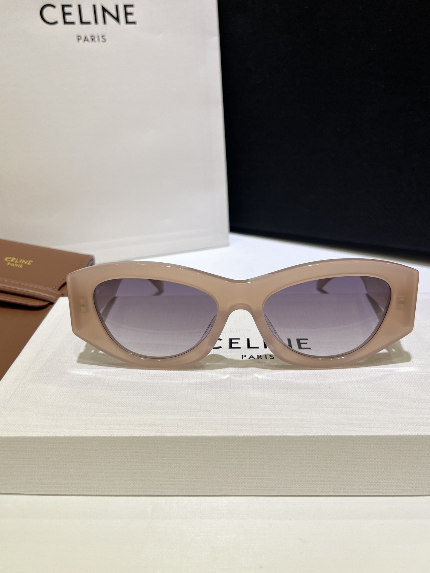 Ce**e Glasses CL40308U