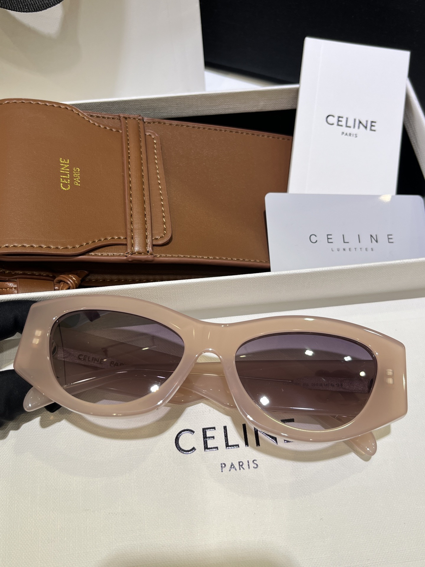 Ce**e Glasses CL40308U