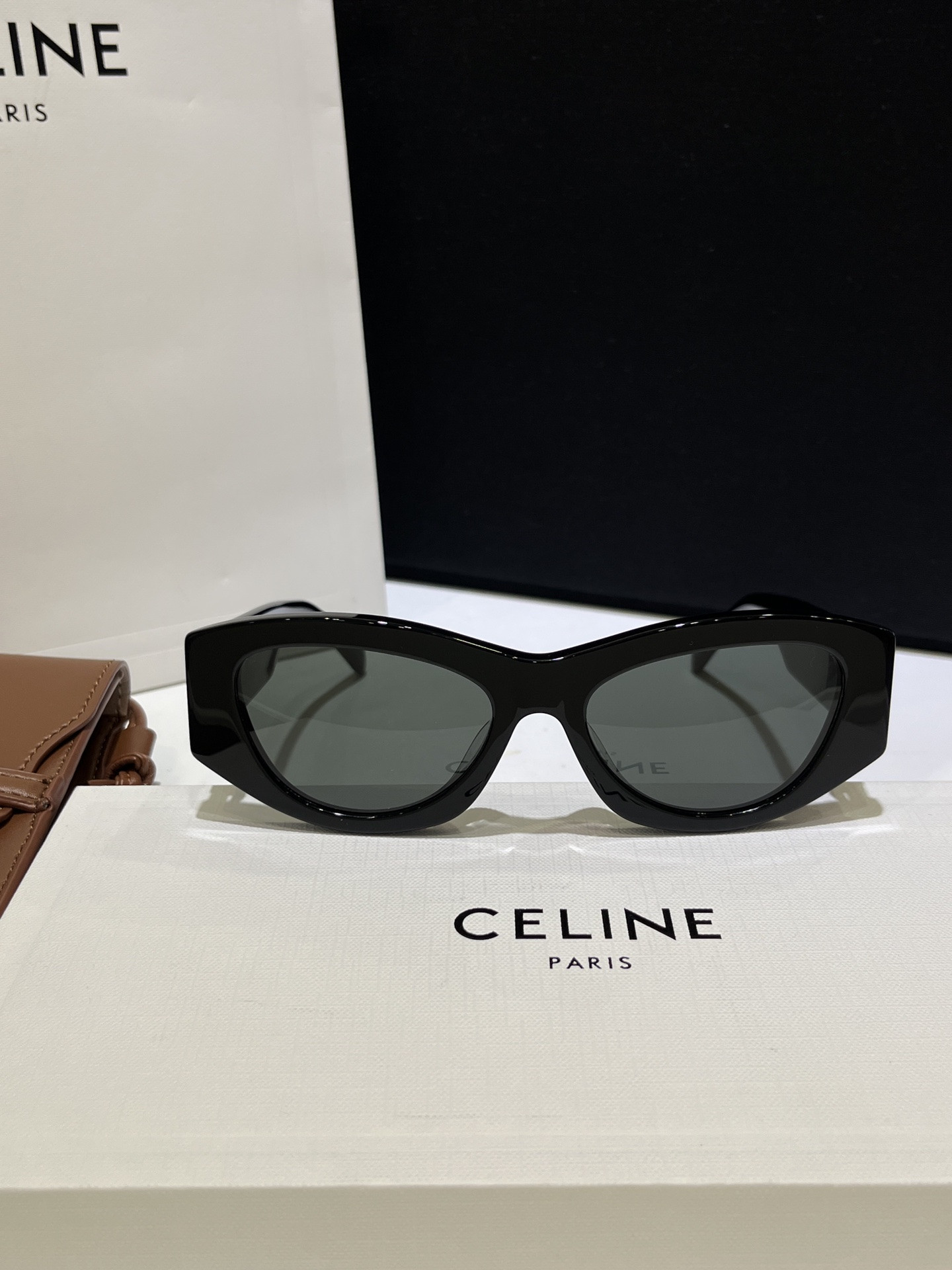 Ce**e Glasses CL40308U