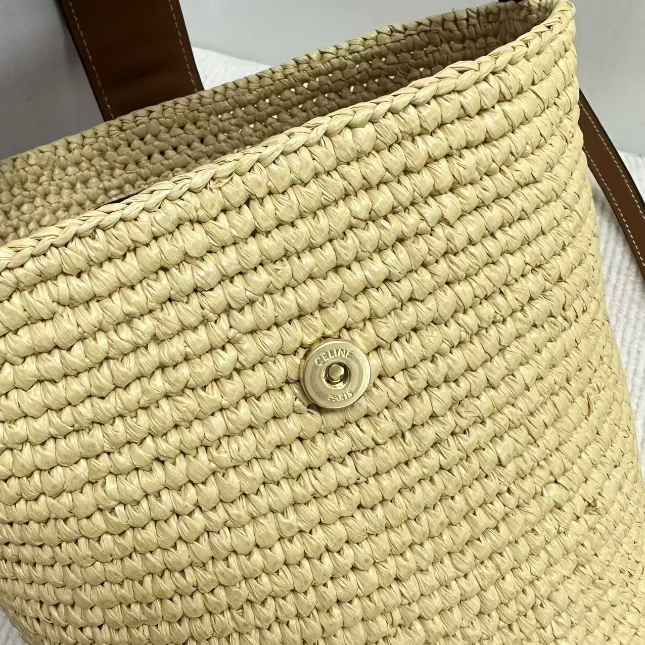 Ce**e MINI BUCKET L0*isE IN RAFFIA 13.5x16x10cm