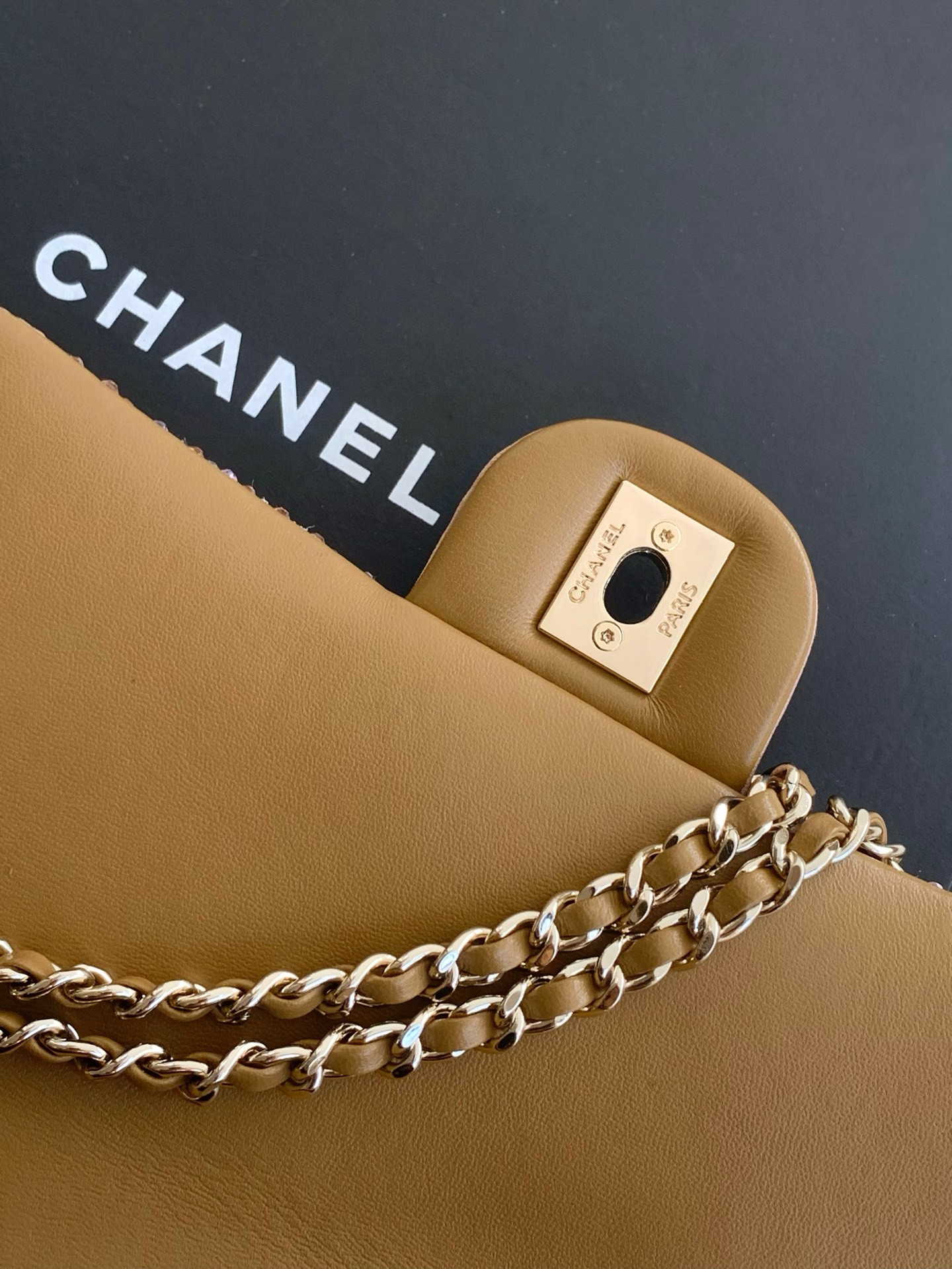 Ch*el 25ss CLASSIC FLAP HANDBAG CF 14x21x8cm