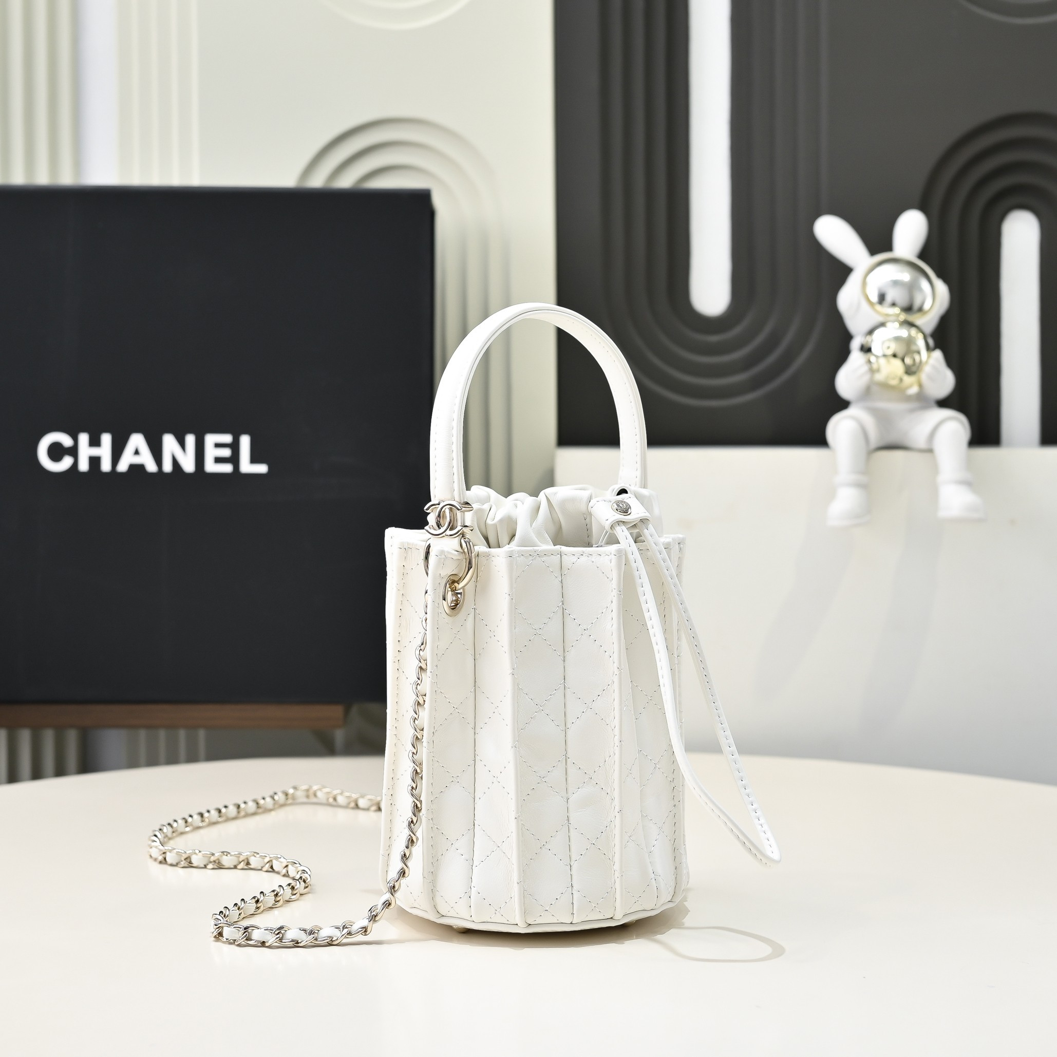 Ch*el Mini Bucket Bag AS5486 15.2x14x14cm