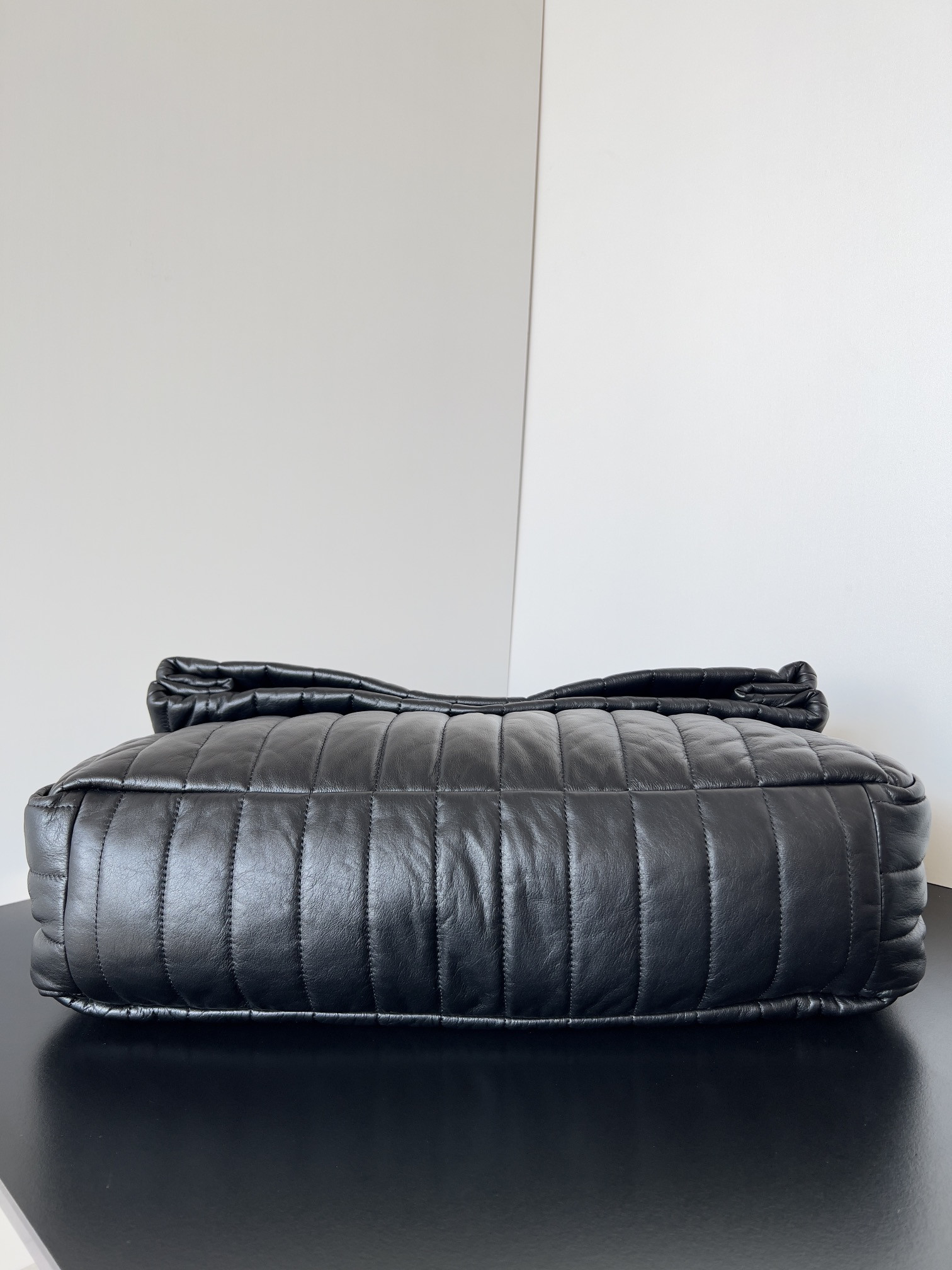 Ba*len*cia*ga Monaco Chain Bag Large 43.5x32x23cm