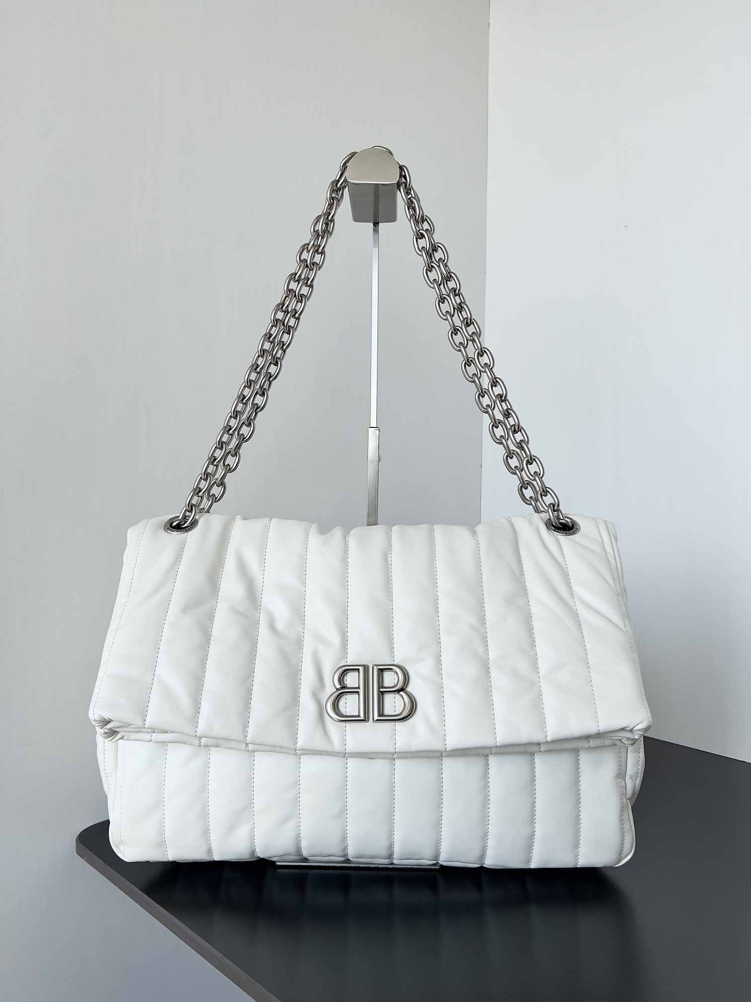 Ba*len*cia*ga Monaco Chain Bag Medium 32.5x22x9.9cm