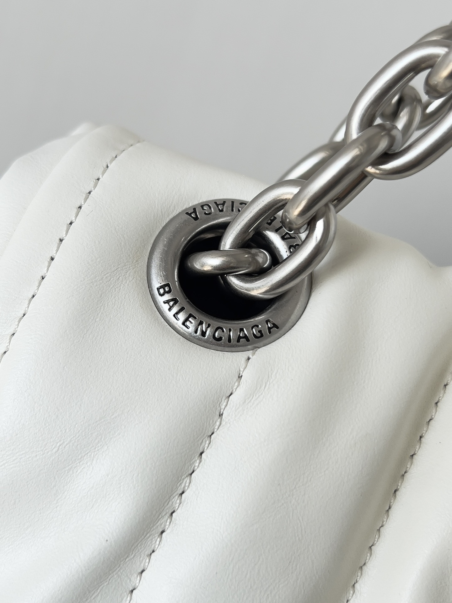 Ba*len*cia*ga Monaco Chain Bag Medium 32.5x22x9.9cm