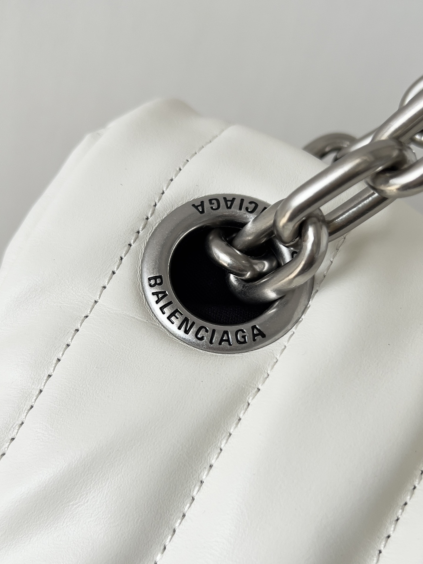 Ba*len*cia*ga Monaco Chain Bag Large 43.5x32x23cm