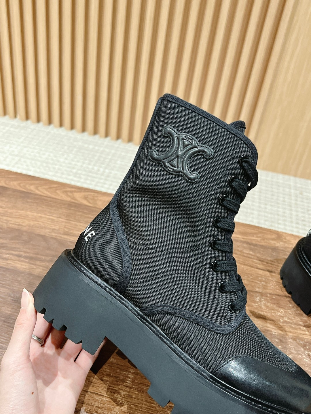 ua Ce**e bulky laced up boot in nylon and shiny bull 4.5cm heel