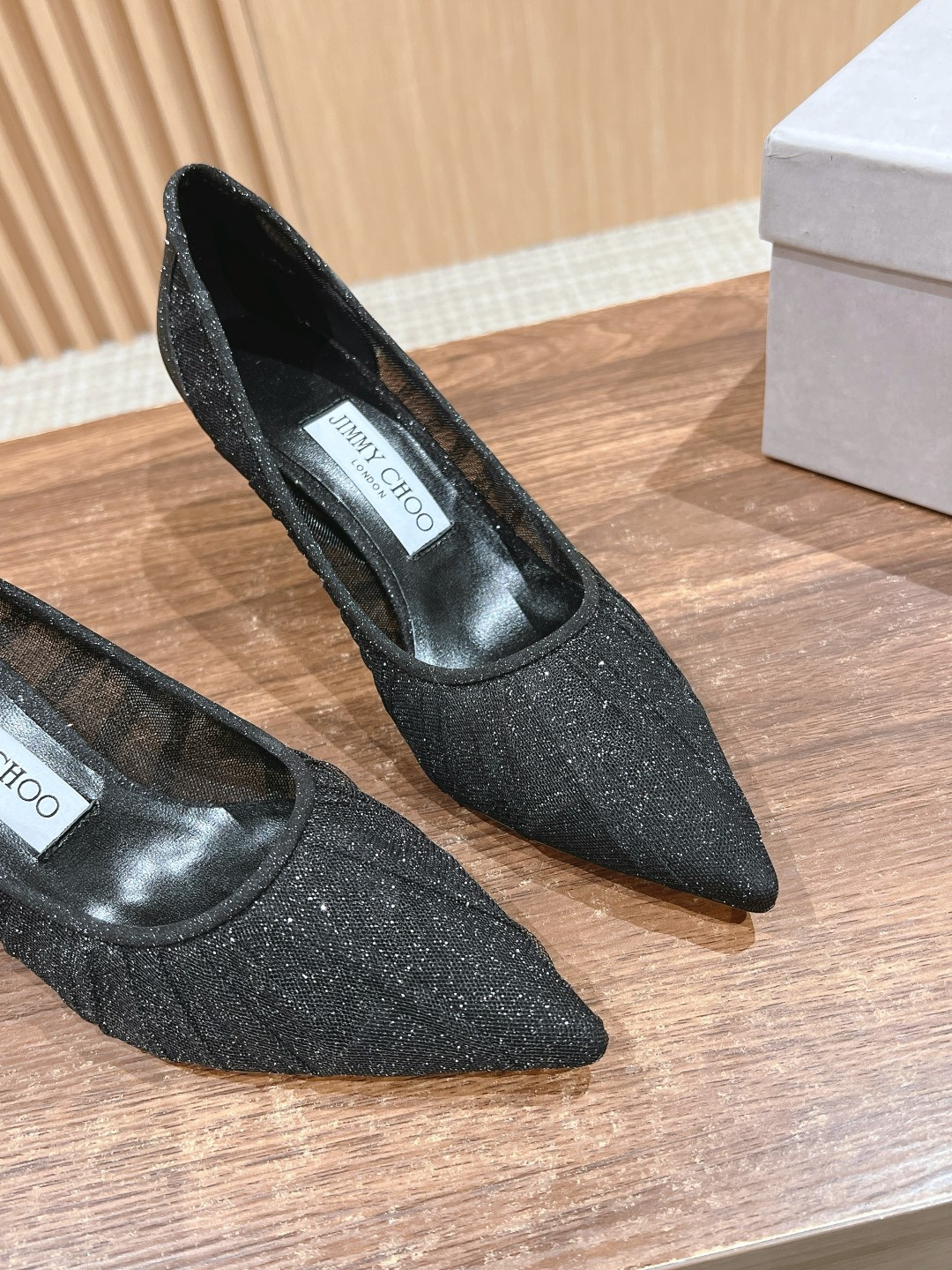 UA Ji*y Ch* Pumps