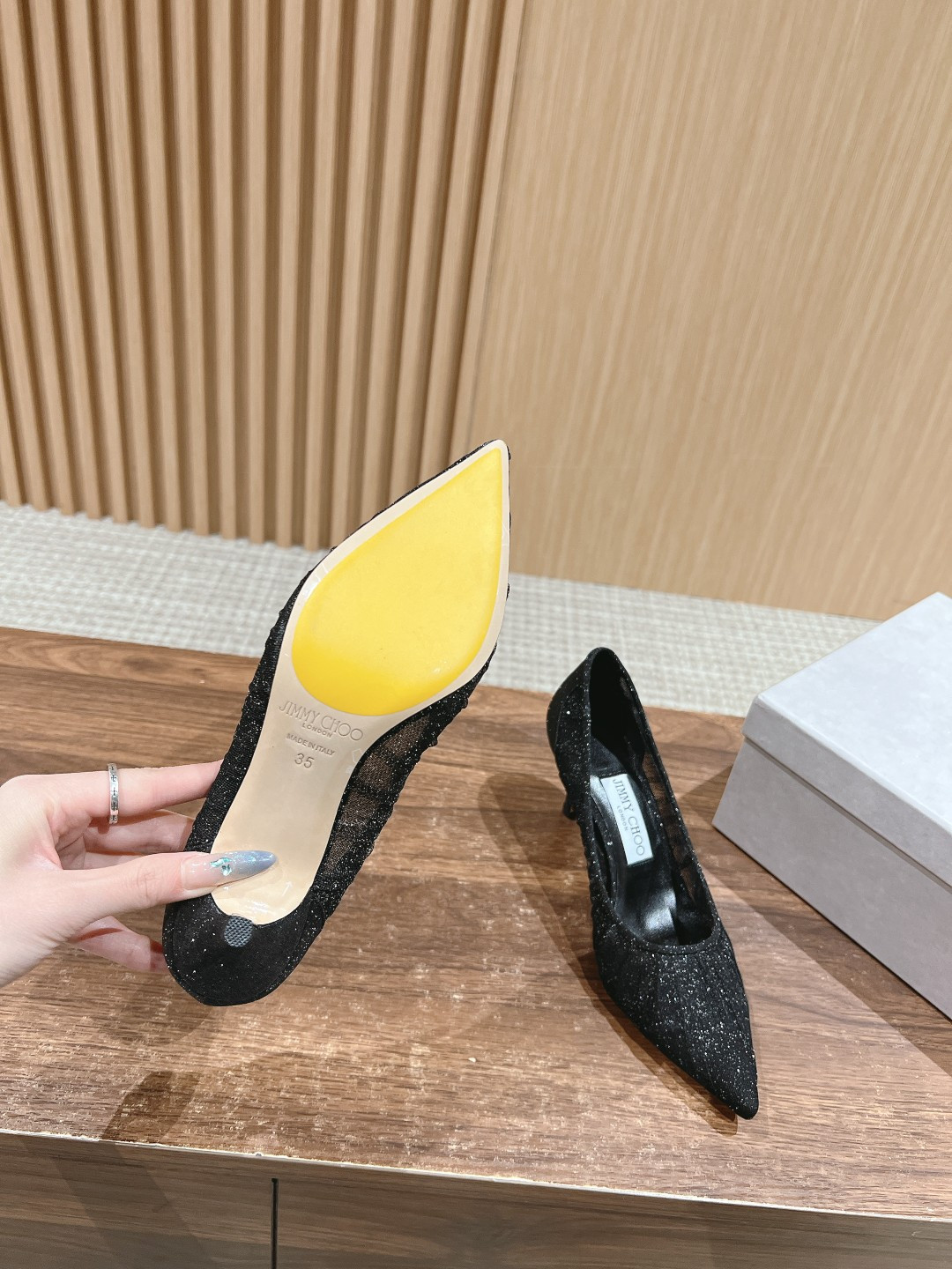 UA Ji*y Ch* Pumps