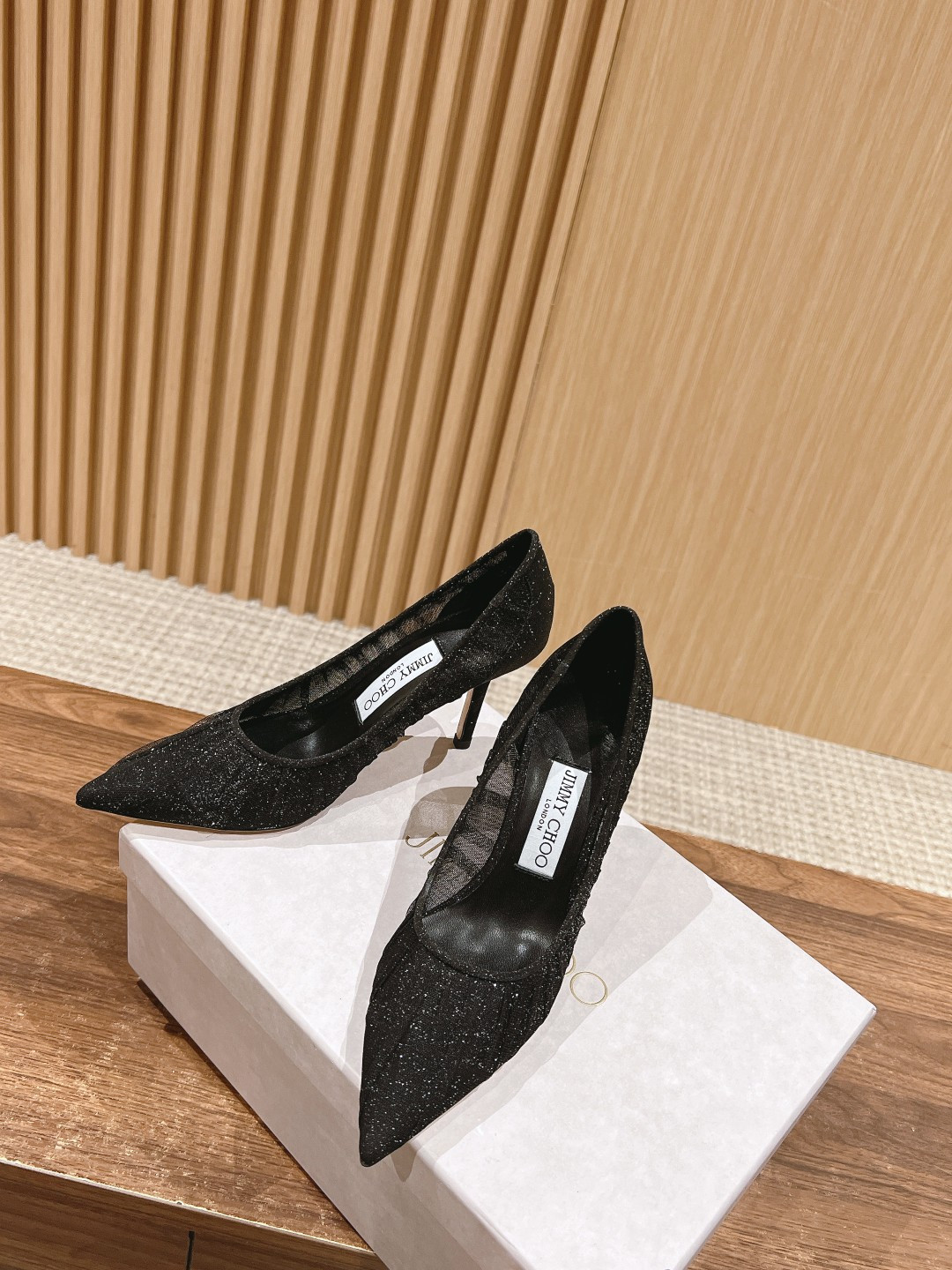 UA Ji*y Ch* Pumps