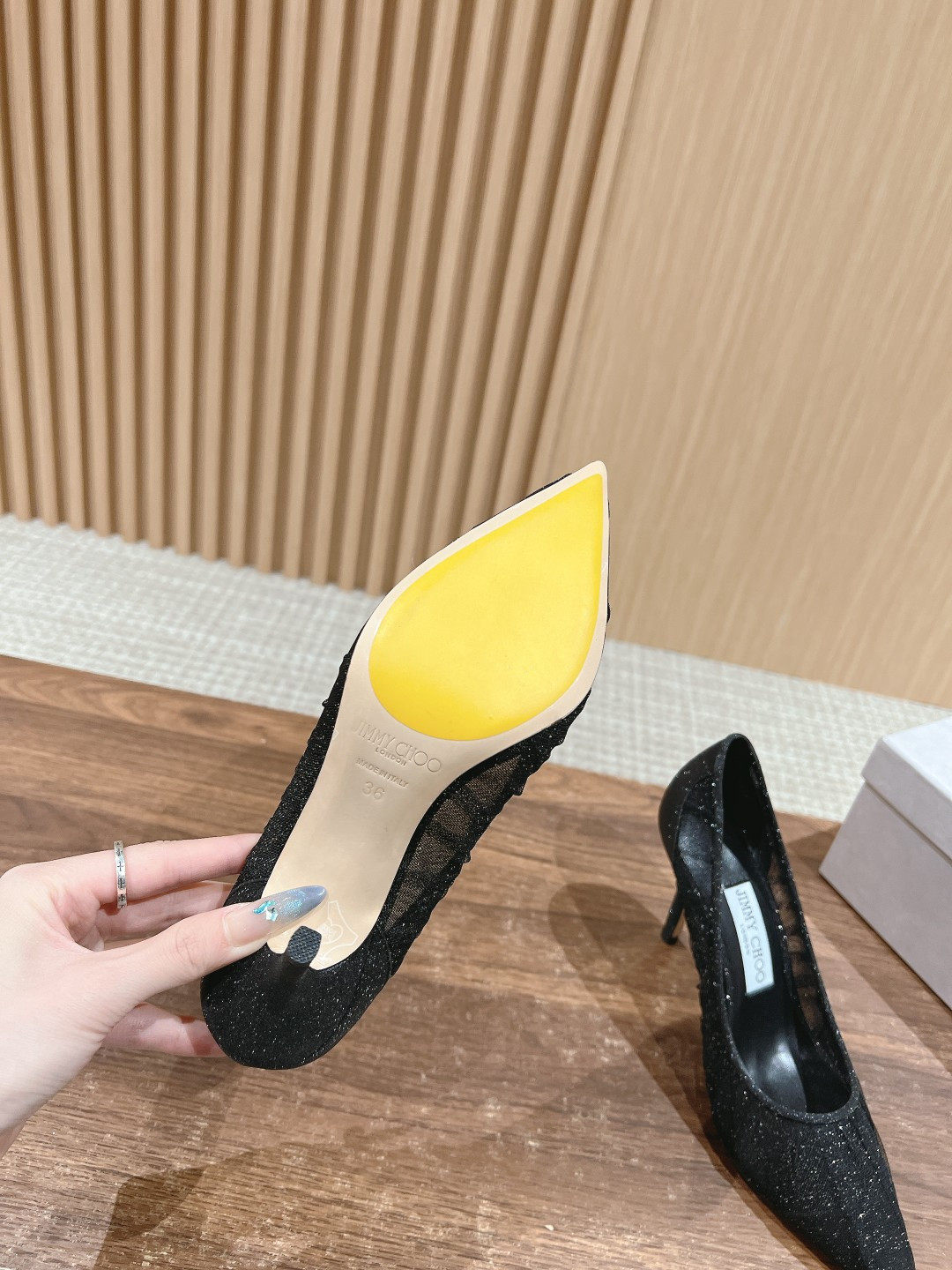 UA Ji*y Ch* Pumps