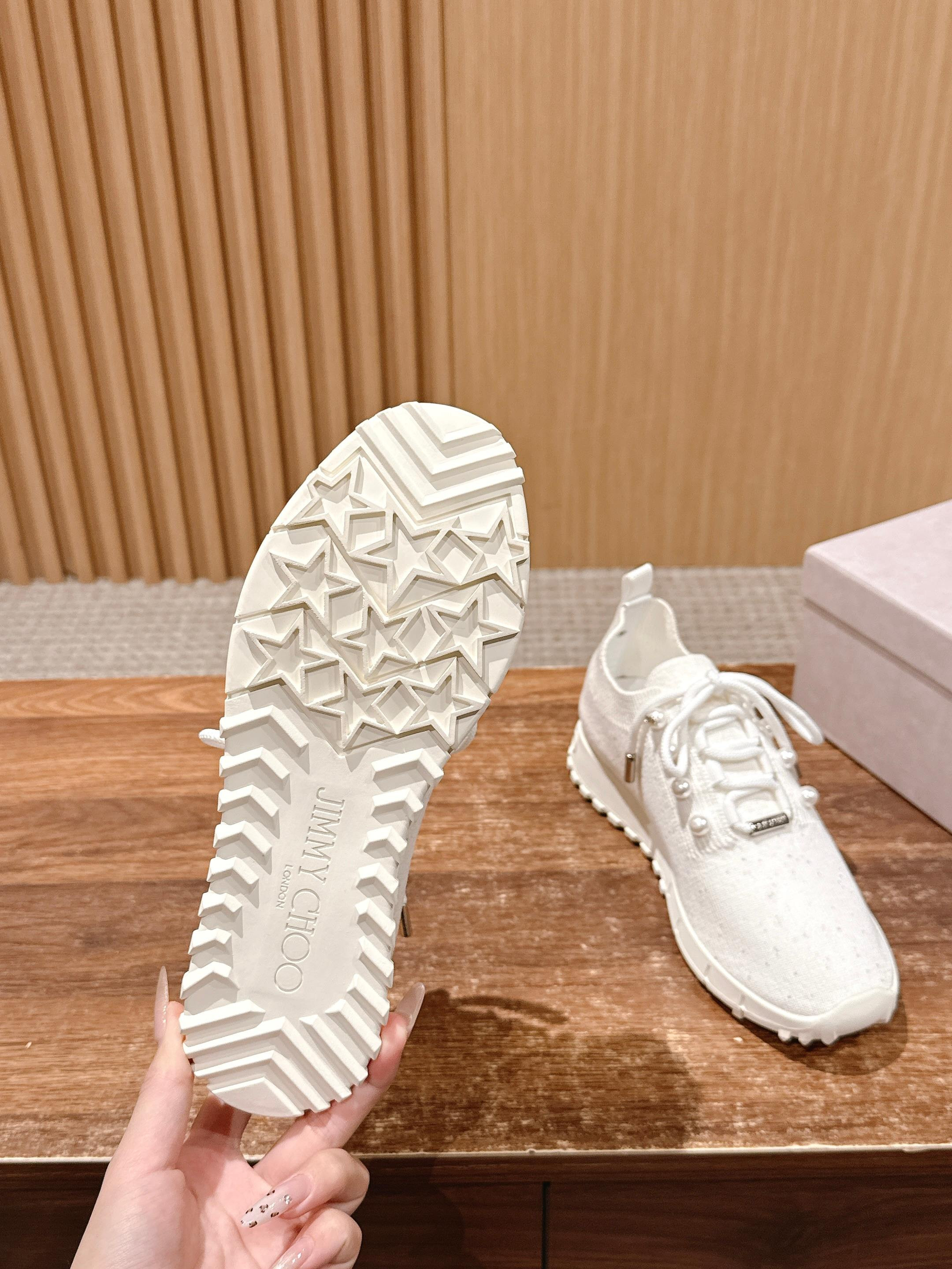 UA Ji*y Ch* Casual Sneakers