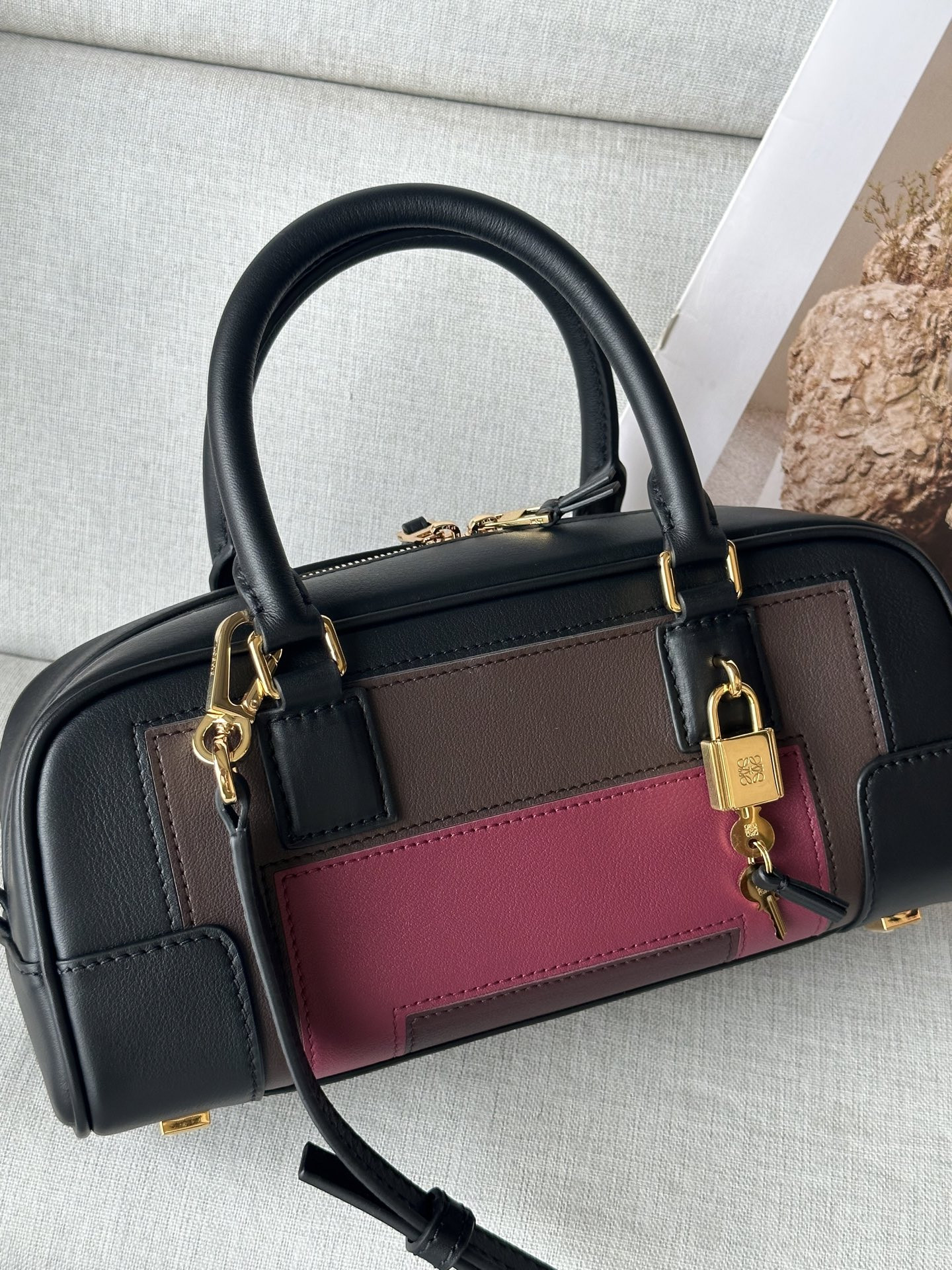 L0ew* x albers amazona 23 cropped bag in nappa calfskin 23x11x10cm