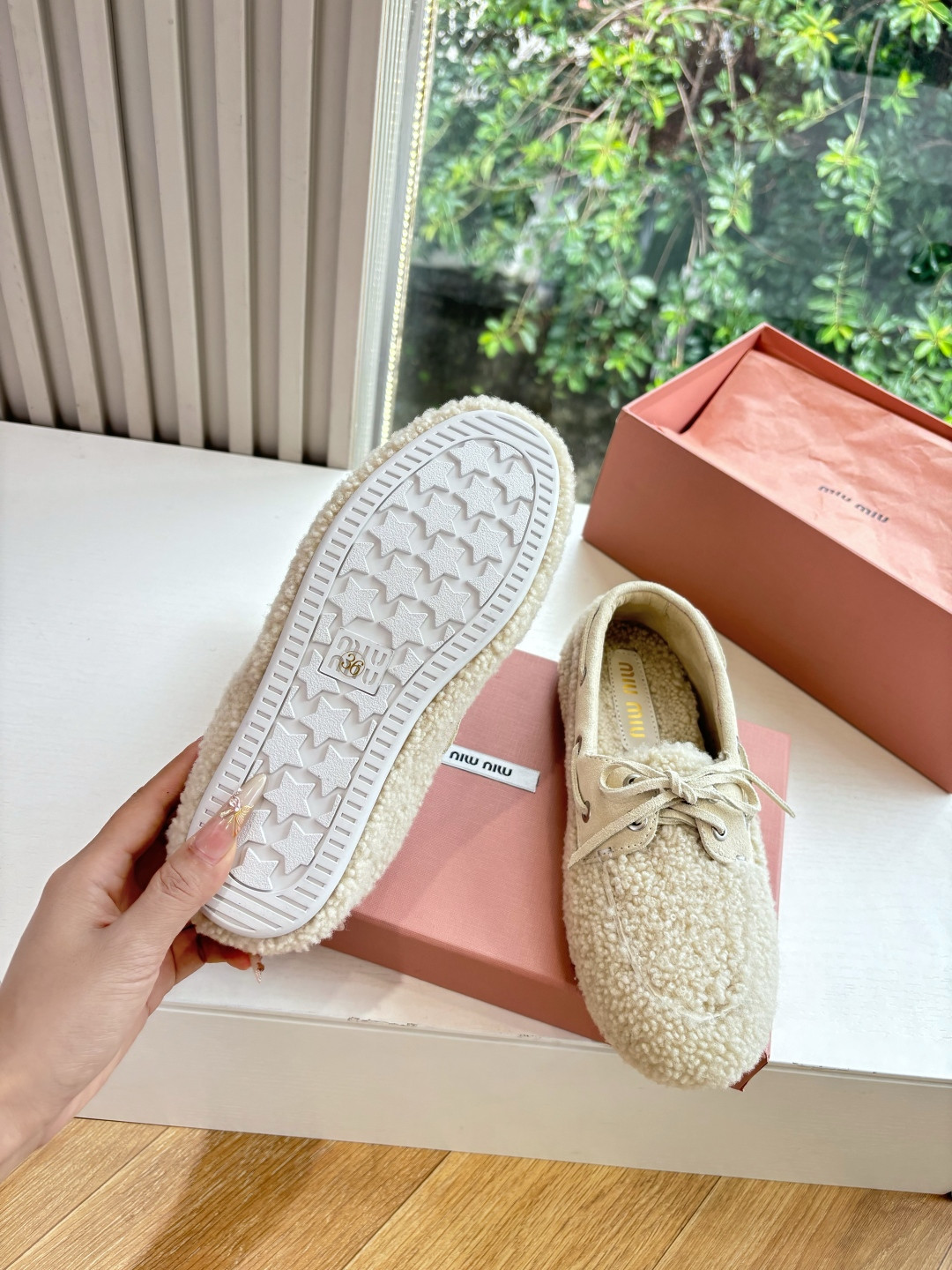 ua M1v M1v shearing loafers