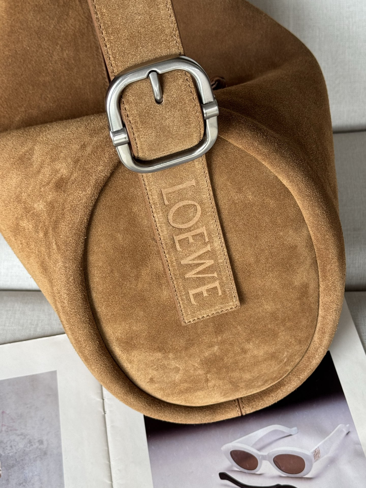L0ew* loop bucket in suede calfskin 39x39x15.5cm