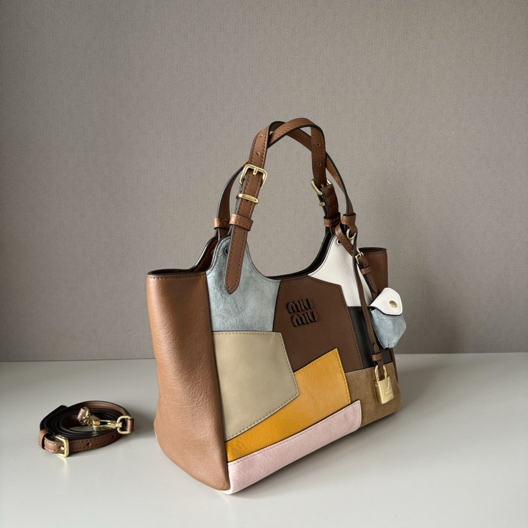 M1v M1v patchwork leather handbag 20x25.5x13cm