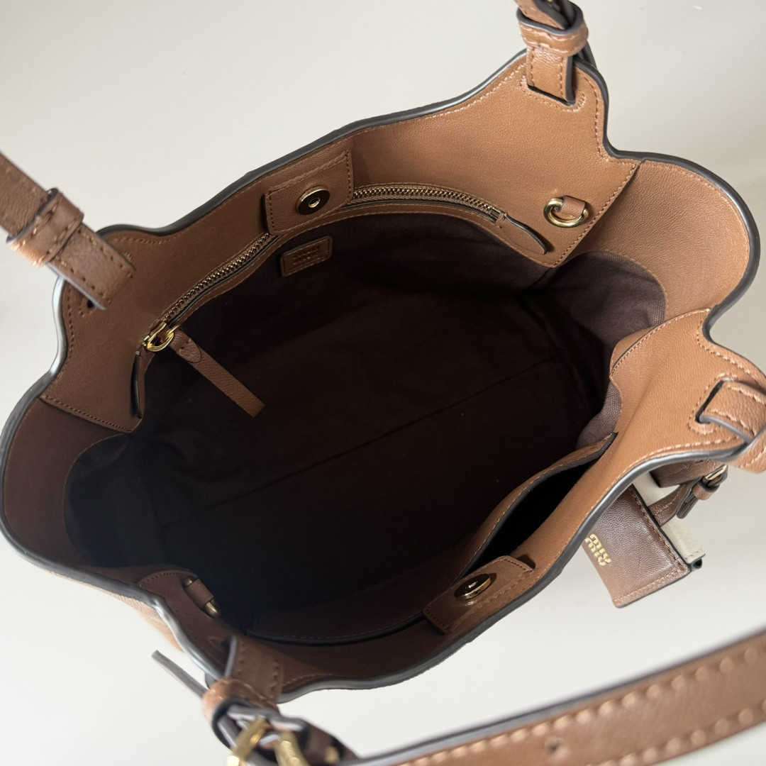 M1v M1v patchwork leather handbag 20x25.5x13cm