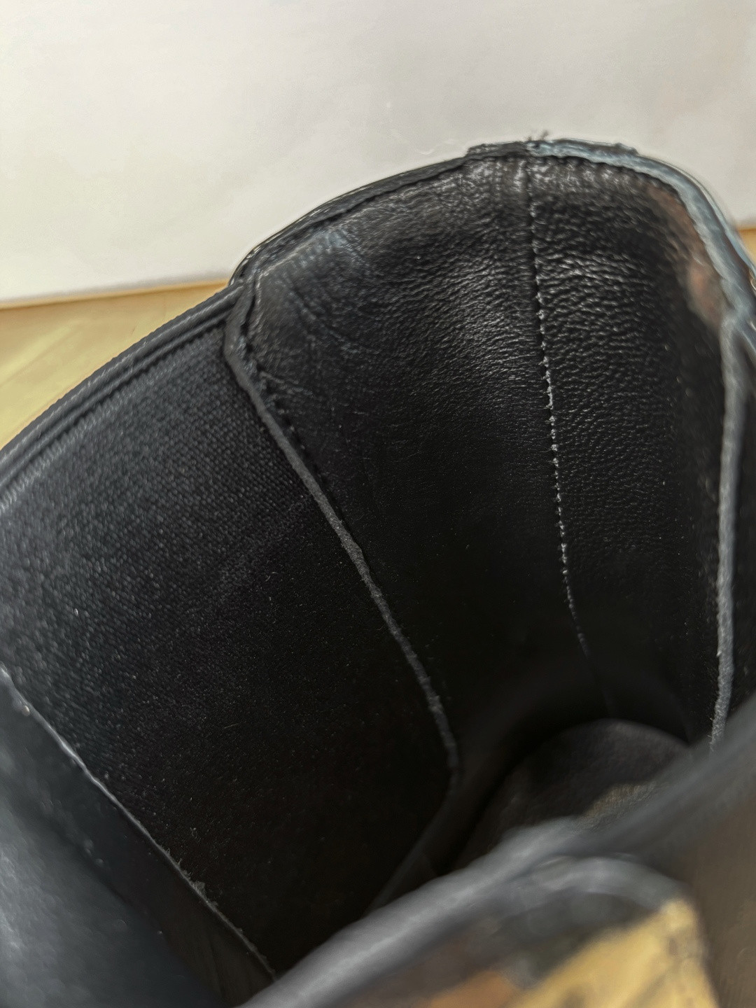 ua H**mes lolita ankle boot 4cm heel