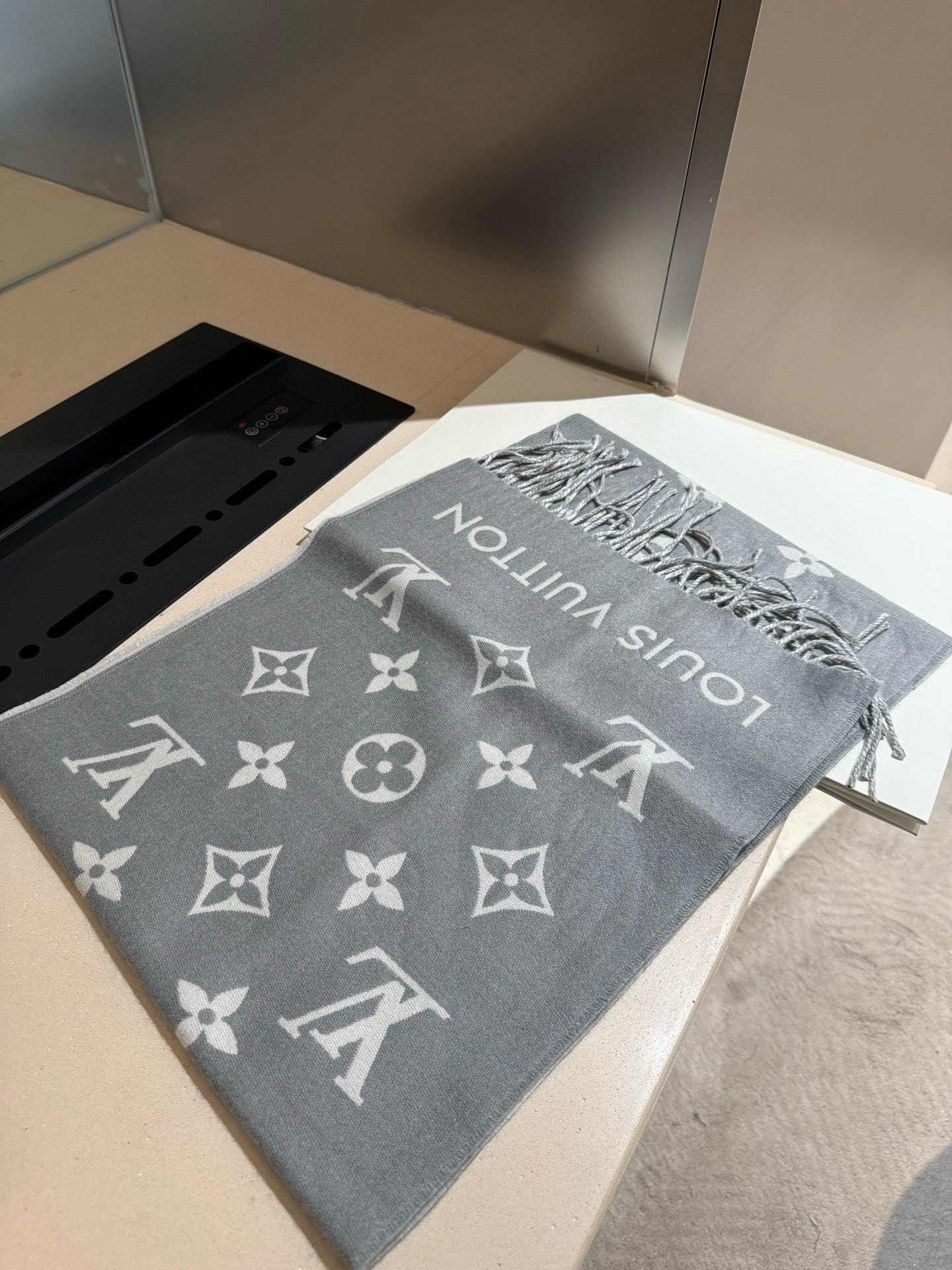 l0*is V*t0n monogram scarf 35x185cm